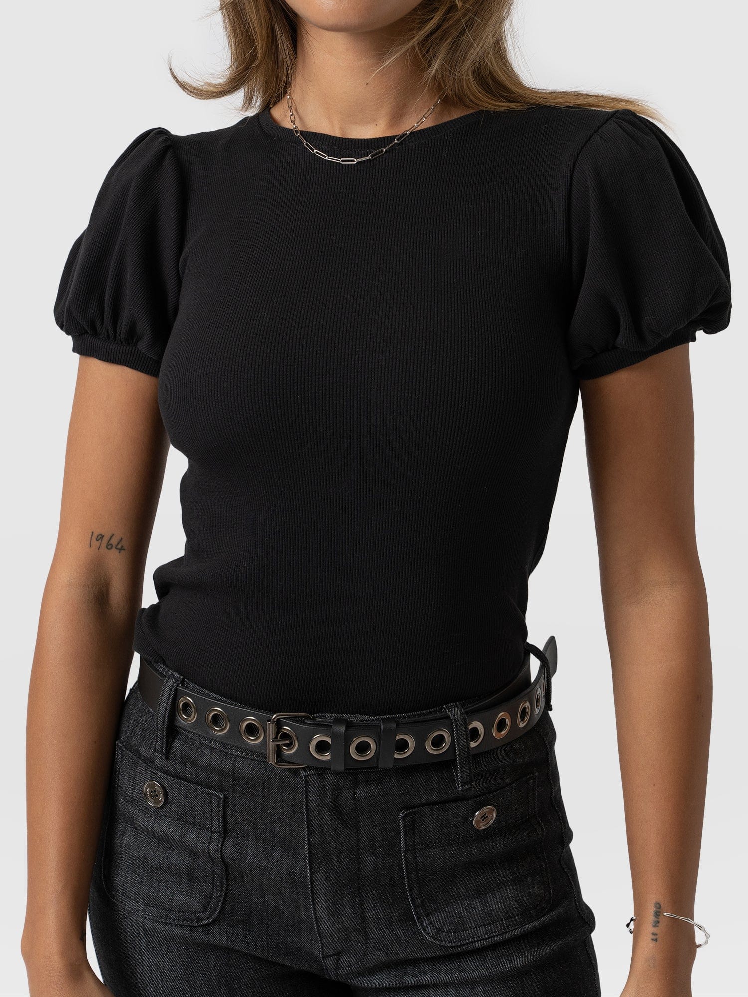 Cavendish Tee Puff Sleeve Black - Women's T-Shirts | Saint + Sofia® USA ...