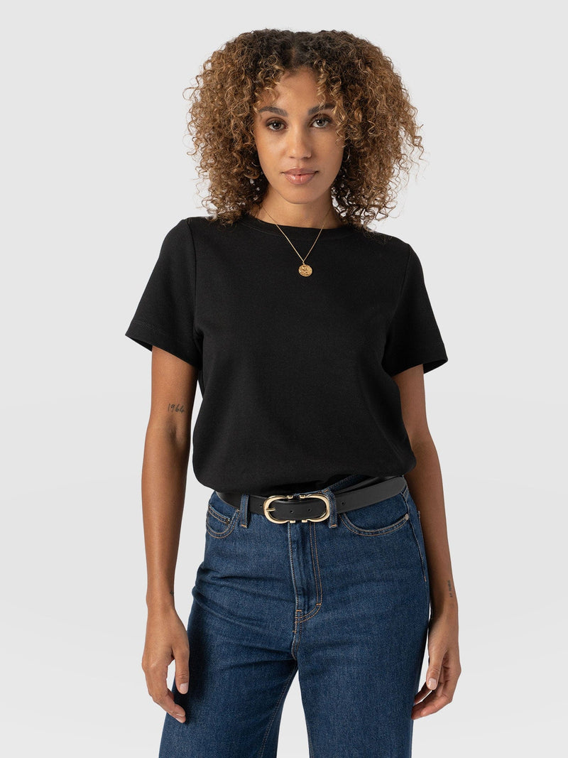 Chelsea Crew Neck Tee Black - Women's T-Shirts | Saint + Sofia® US