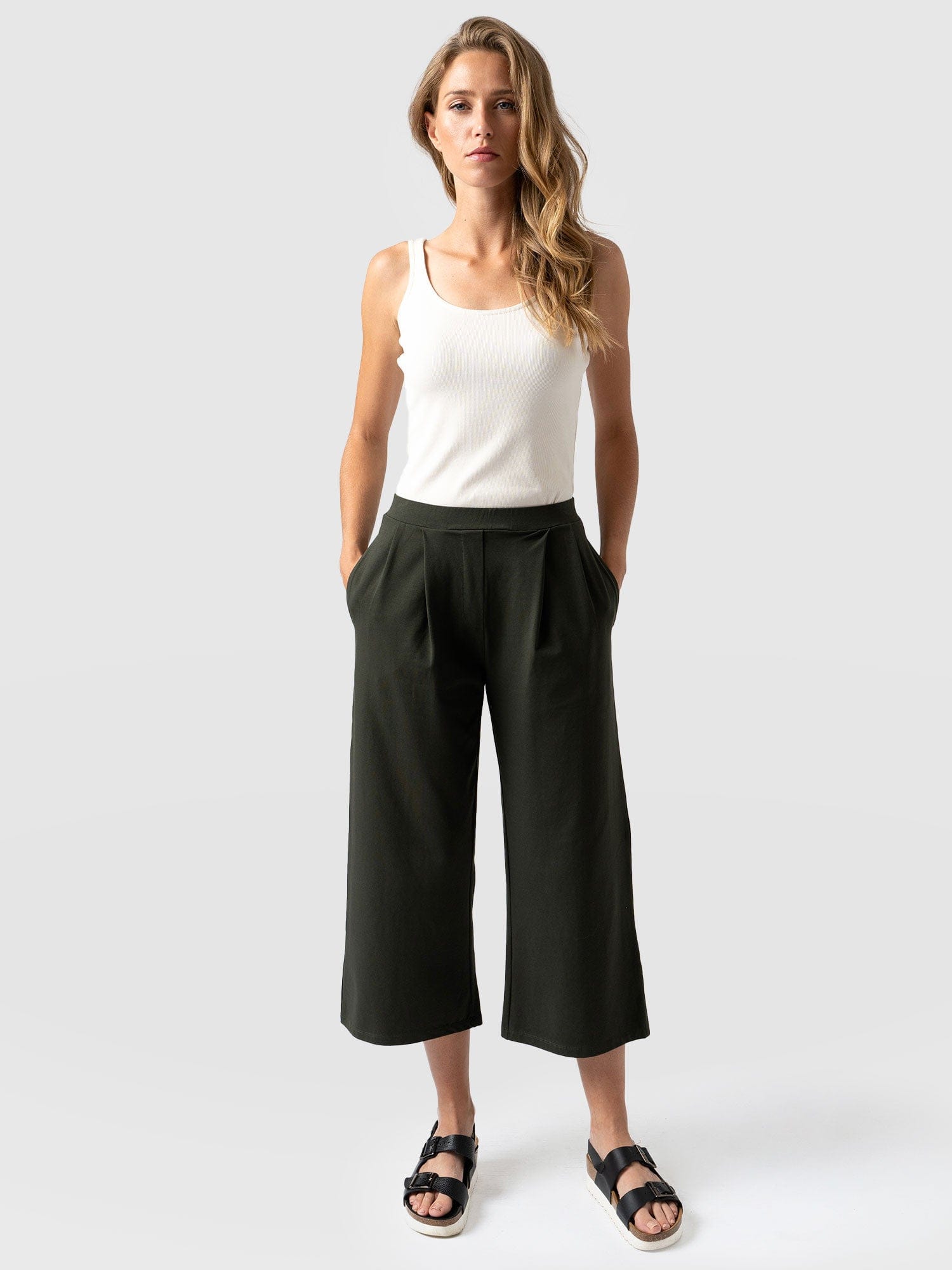 City Culotte Khaki - Women's Culottes | Saint + Sofia® UK