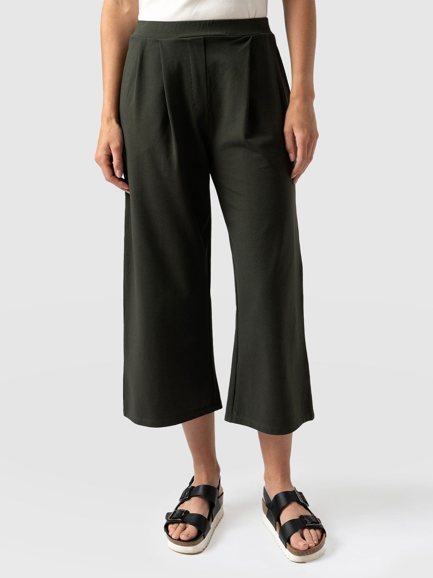 City Culotte Khaki - Women's Culottes | Saint + Sofia® UK