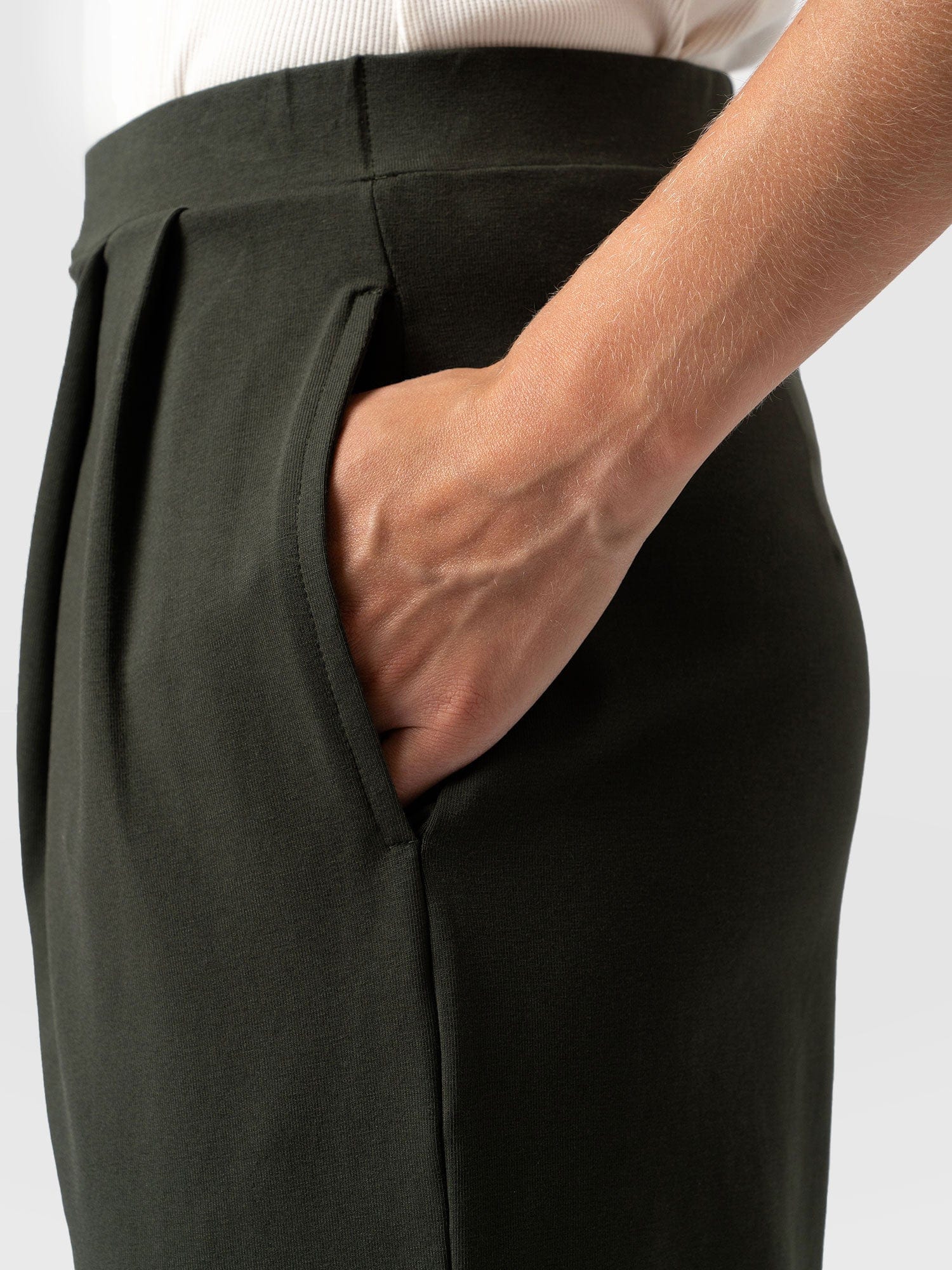 City Culotte Khaki - Women's Culottes | Saint + Sofia® UK