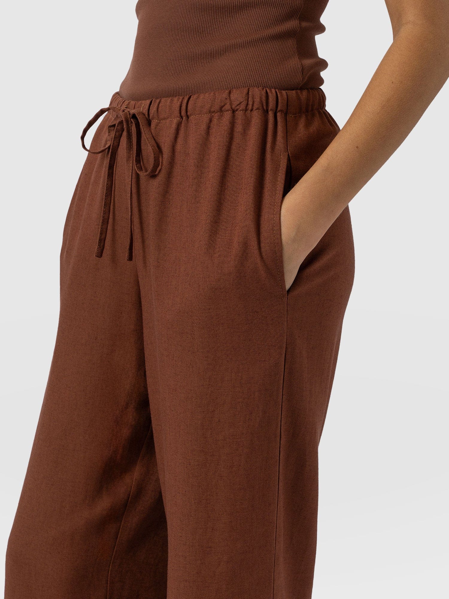 Corinne Linen Pant - Russet Brown - Women's Trousers | Saint + Sofia® US