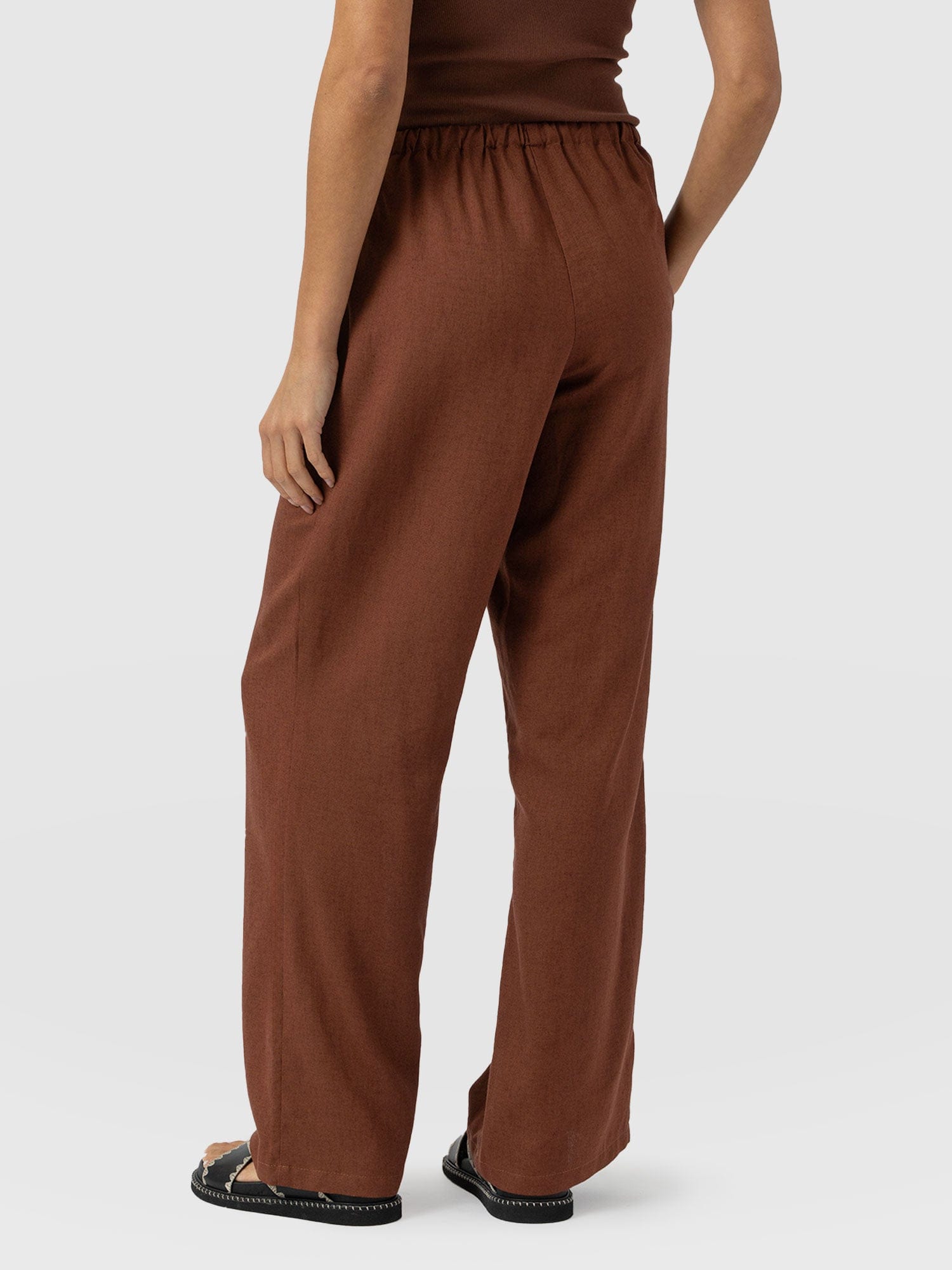 Corinne Linen Pant - Russet Brown - Women's Trousers | Saint + Sofia® US