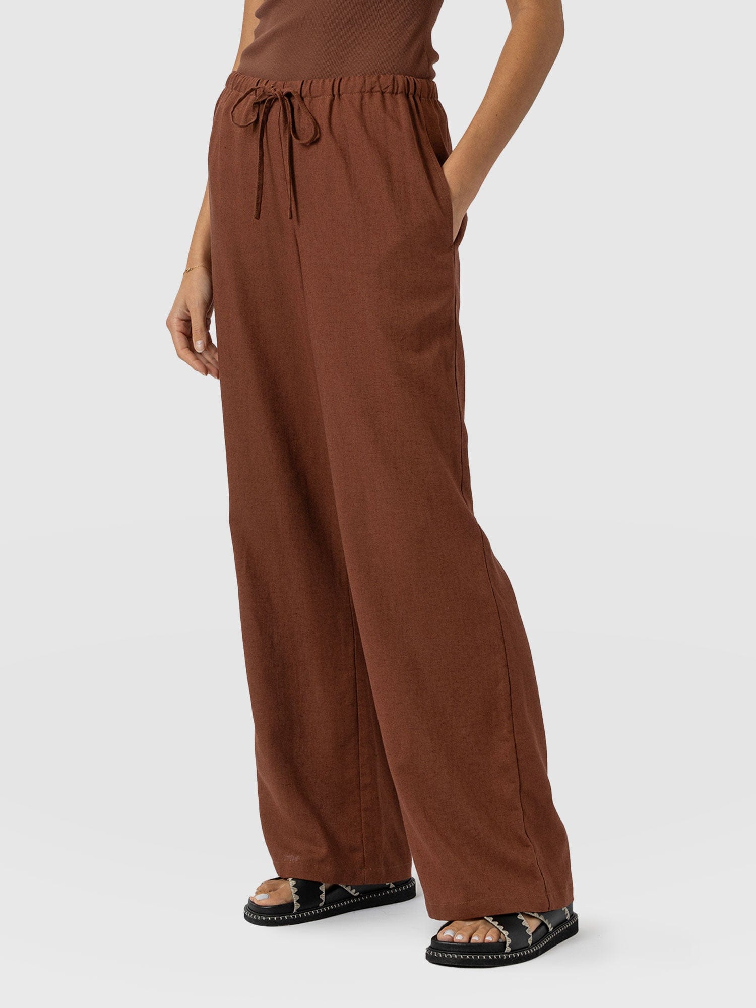 Corinne Linen Pant - Russet Brown - Women's Trousers | Saint + Sofia® US