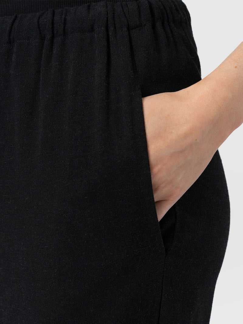 Corinne Pant Black - Women's Trousers | Saint + Sofia® USA