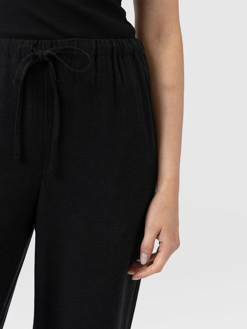 Corinne Pant Black - Women's Trousers | Saint + Sofia® USA