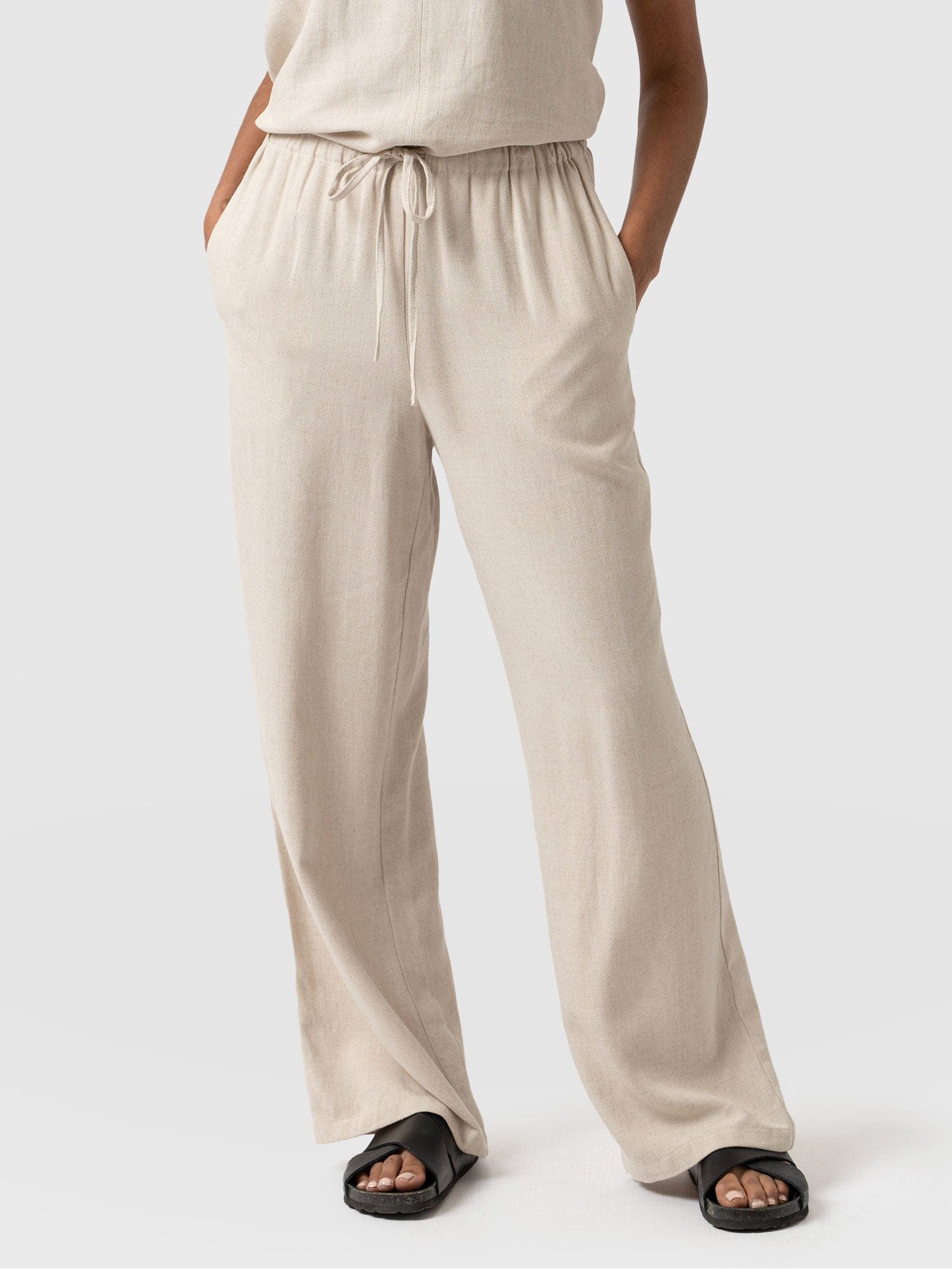 Corinne Pant Oatmeal - Women's Culottes | Saint + Sofia® USA