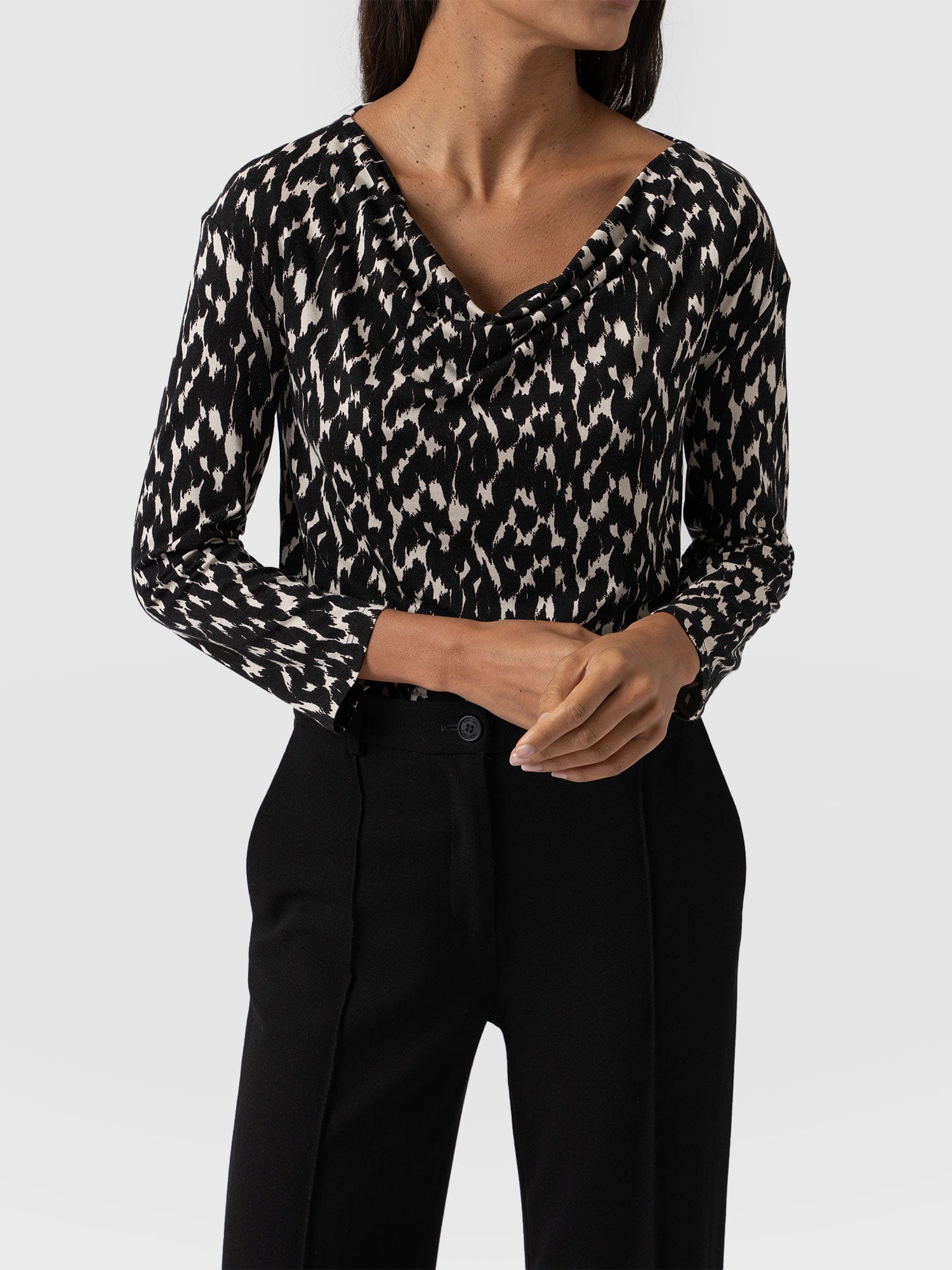 Cowl Neck Tee Eden Long Sleeve - Women's T-Shirts | Saint + Sofia® USA