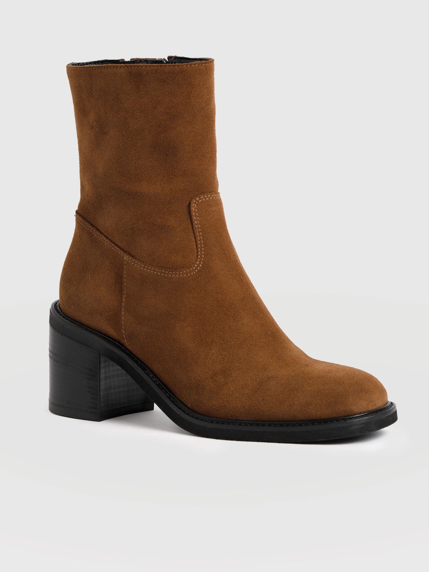 Dakota Ankle Boot - Camel Suede - Women's Shoes | Saint + Sofia® USA