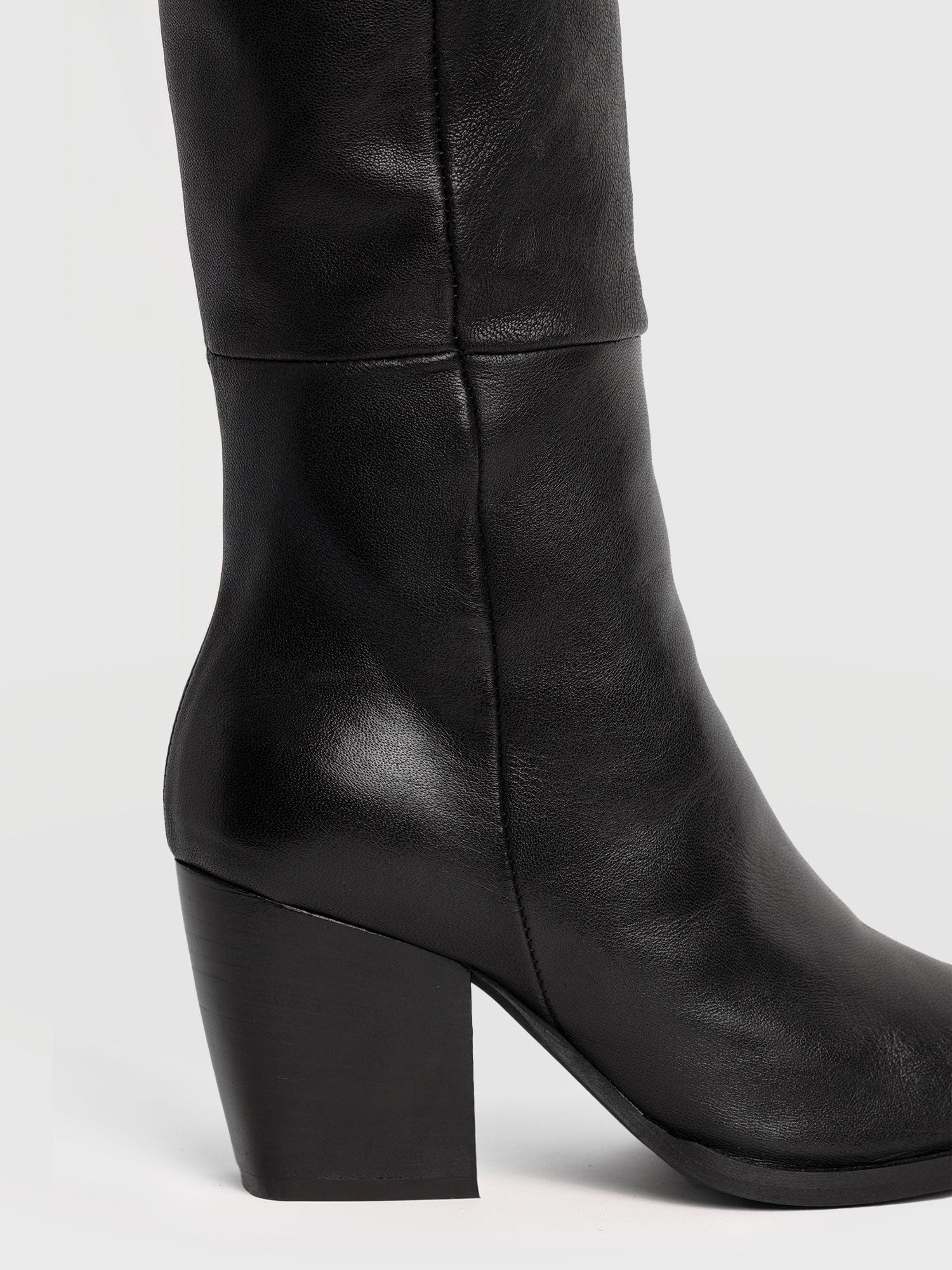 Dallas Knee High Boot - Black - Women's Shoes | Saint + Sofia® USA