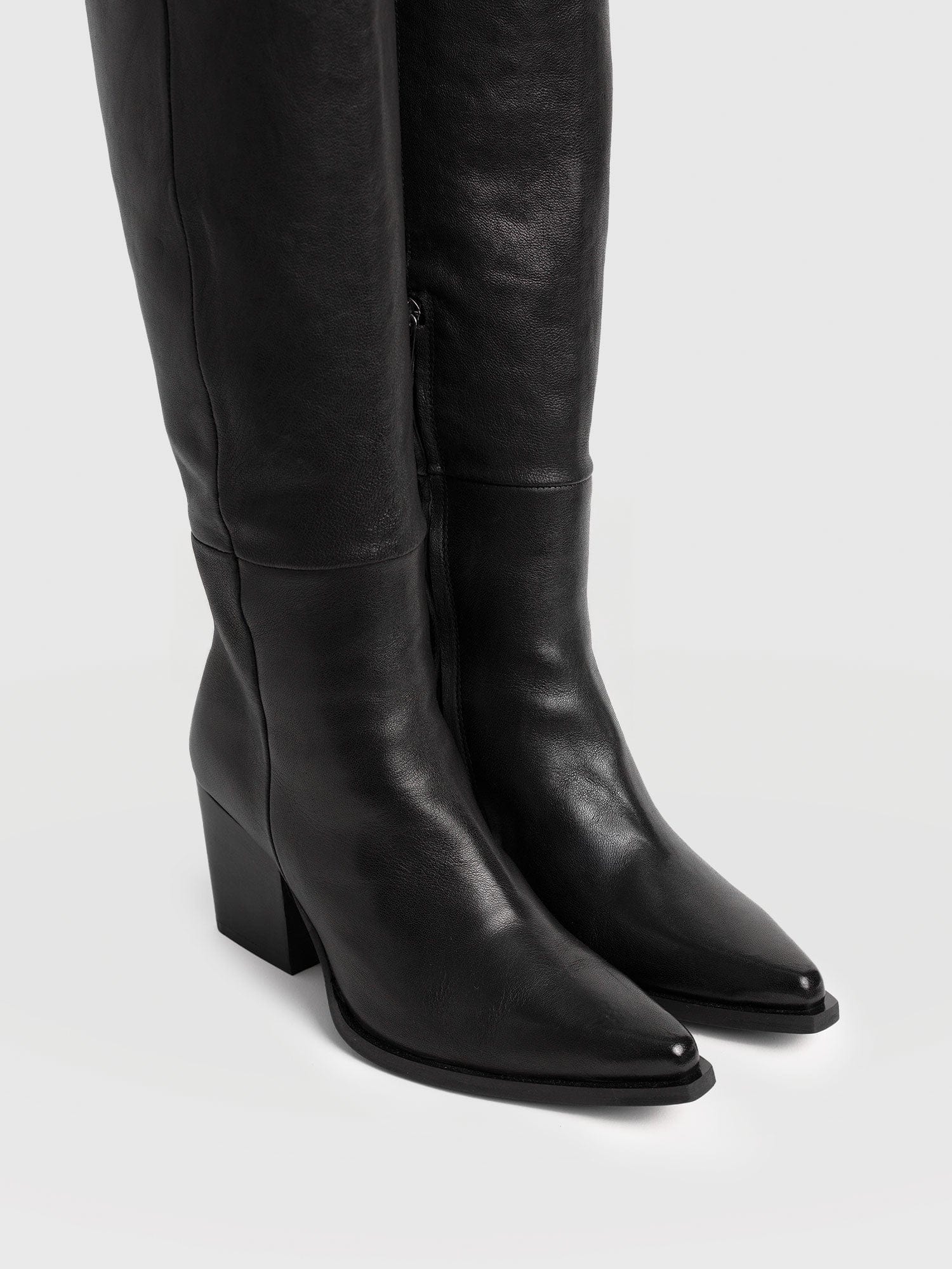 Dallas Knee High Boot - Black - Women's Shoes | Saint + Sofia® USA
