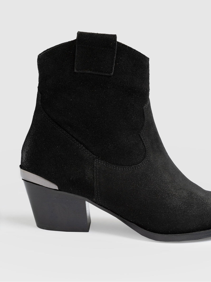 Dallas Metal Boot Black - Women's Leather Boots | Saint + Sofia® UK