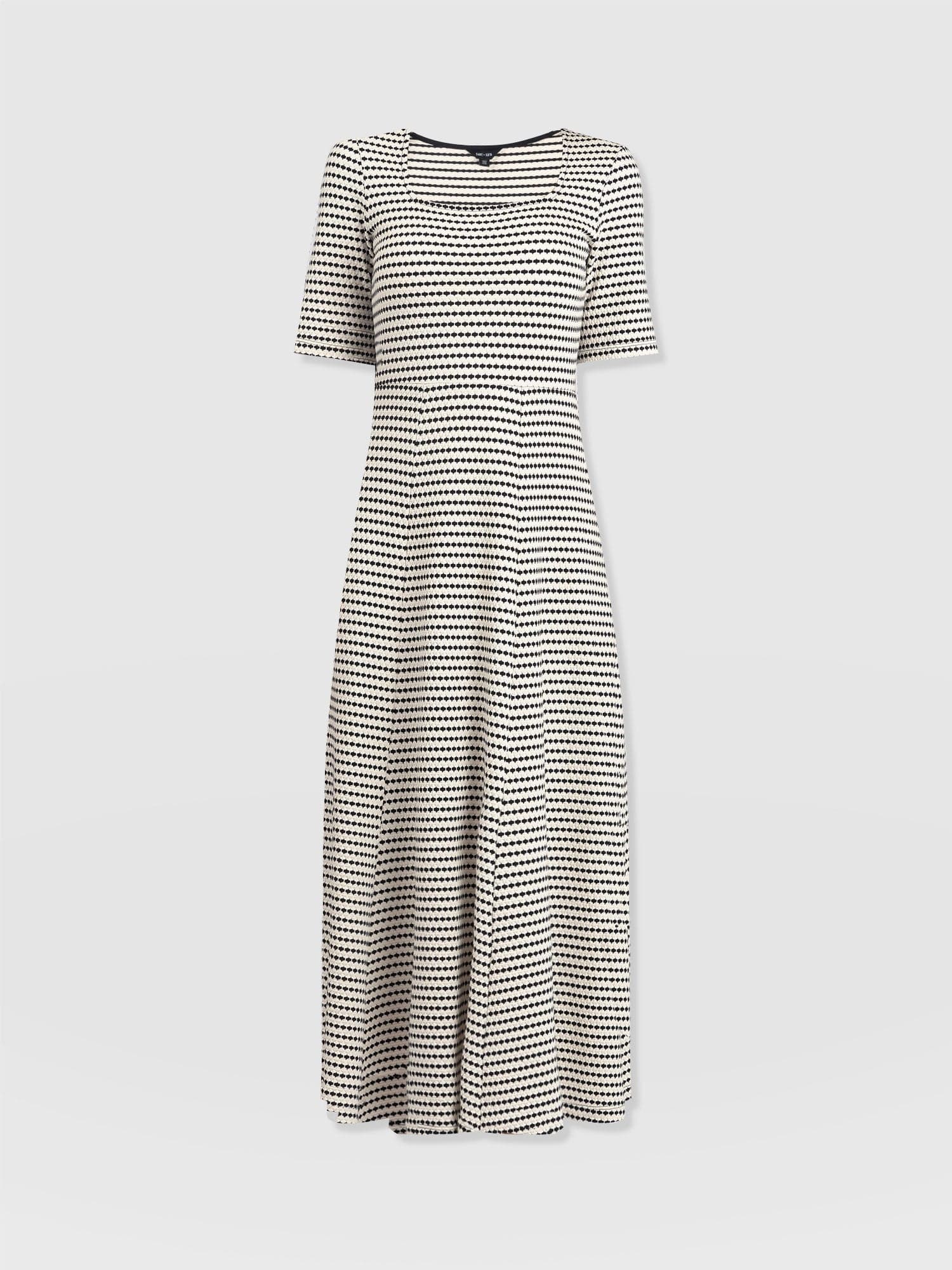 Darcey Short Sleeve Flared Dress Monochrome Jacquard - Women's Dresses | Saint + Sofia® USA