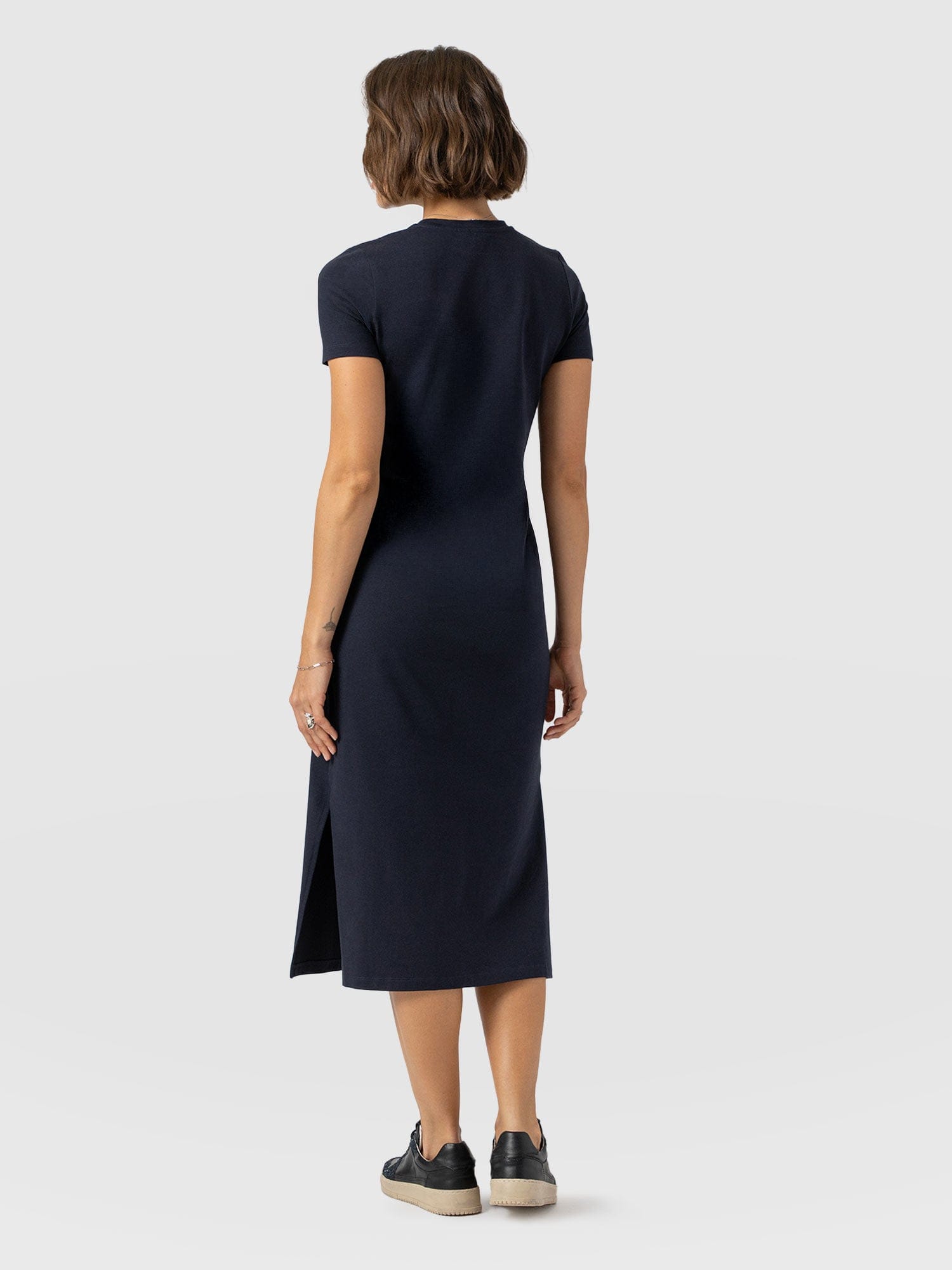 Easy T-Shirt Midi Dress - Navy - Women's Dresss | Saint + Sofia® USA