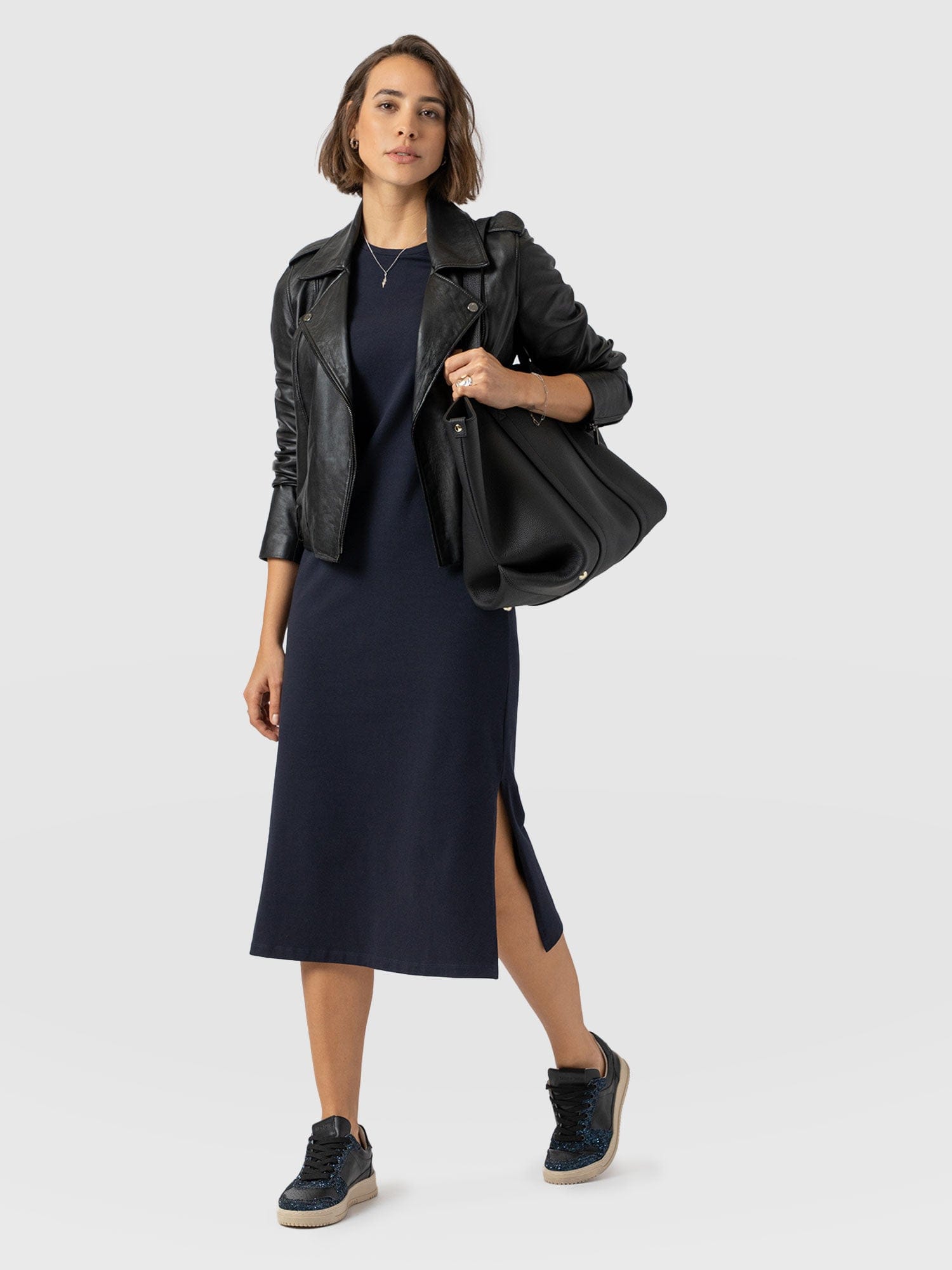 Easy T-Shirt Midi Dress - Navy - Women's Dresss | Saint + Sofia® USA