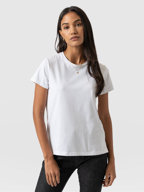 Easy Tee White - Women's T-Shirts | Saint + Sofia® USA