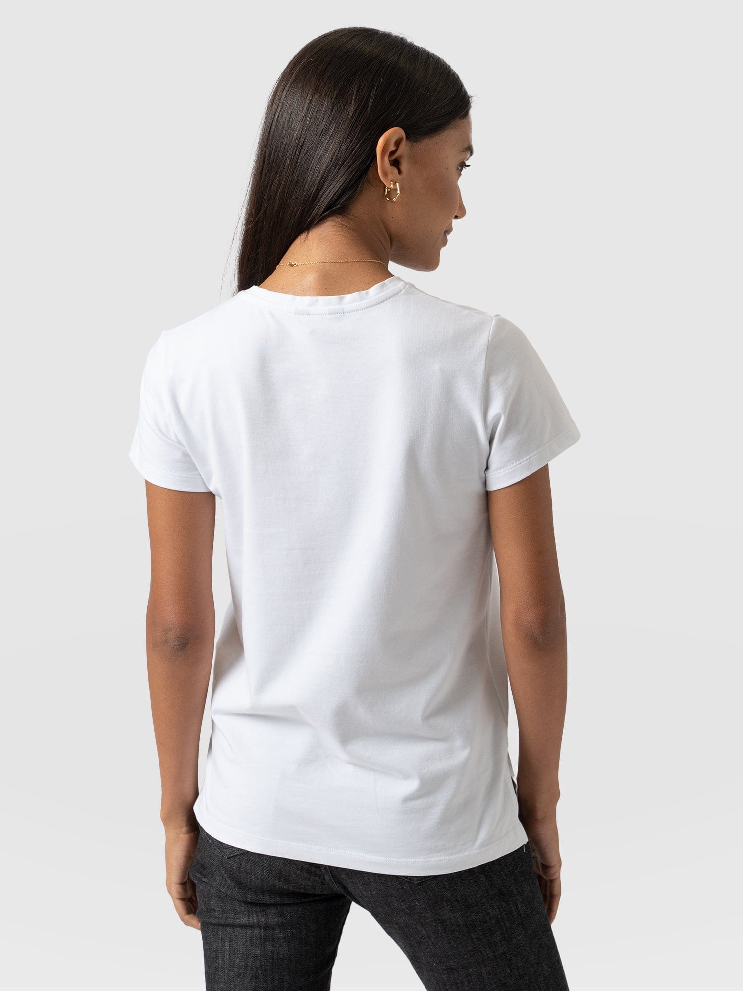 Easy Tee White - Women's T-Shirts | Saint + Sofia® USA