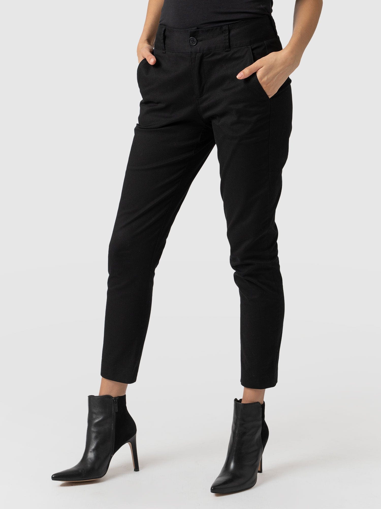 Eden Chino Black - Women's Pants | Saint + Sofia® USA