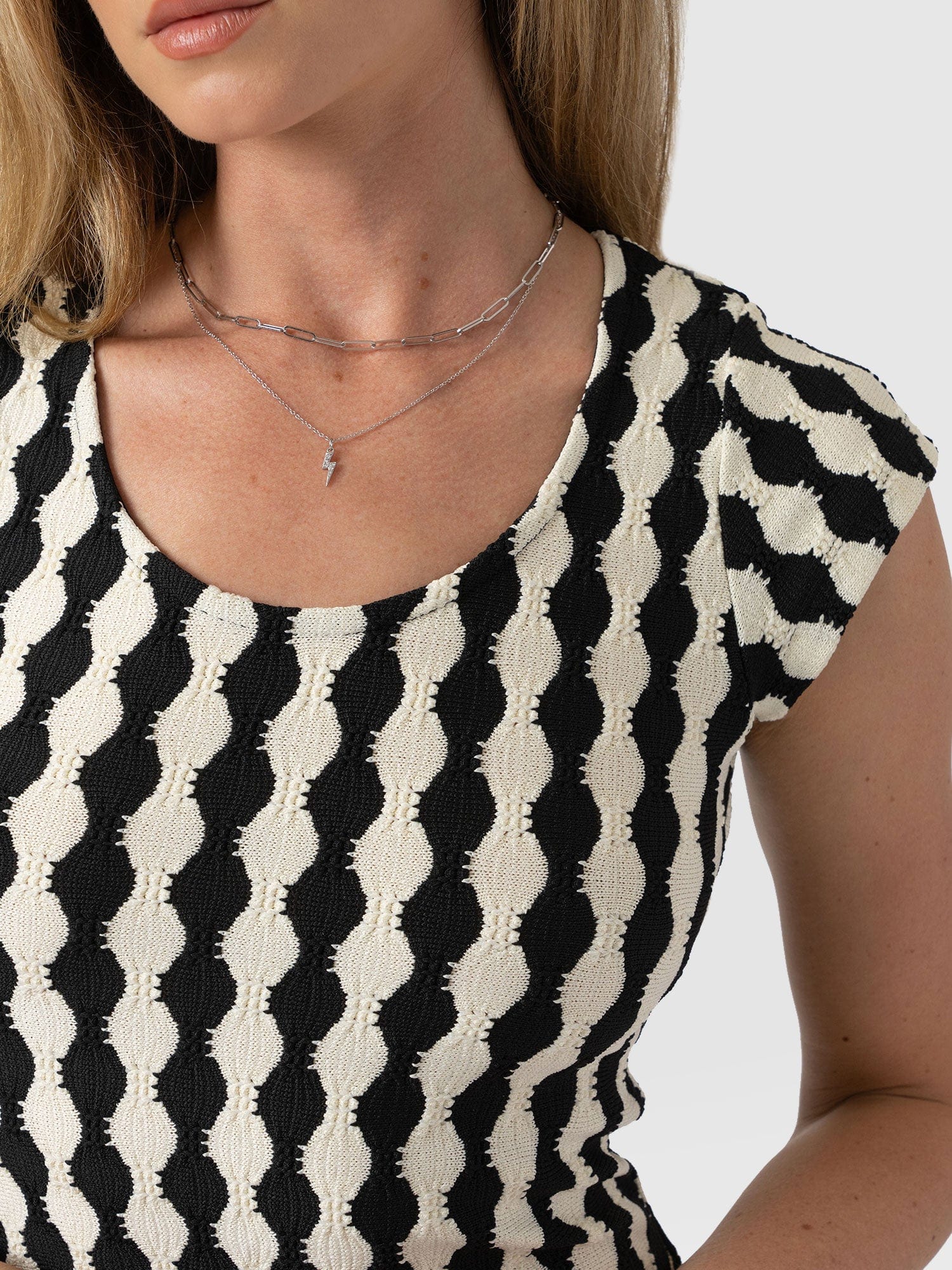 Elise Scoop Neck Midaxi Dress - Black/Cream - Women's Dresss | Saint + Sofia® USA