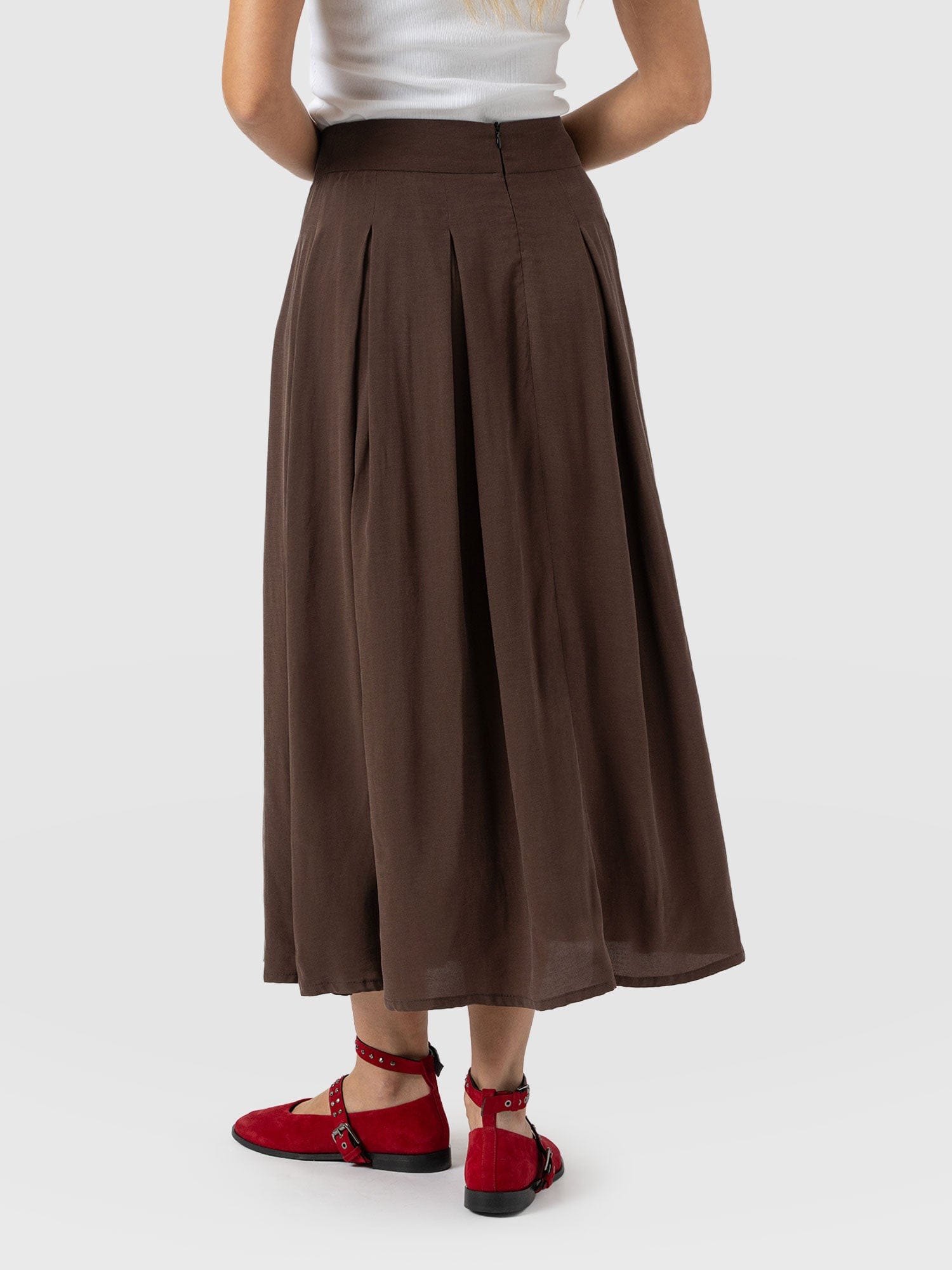 Eliza Pleated Skirt - Brown - Women's Skirts | Saint + Sofia® USA