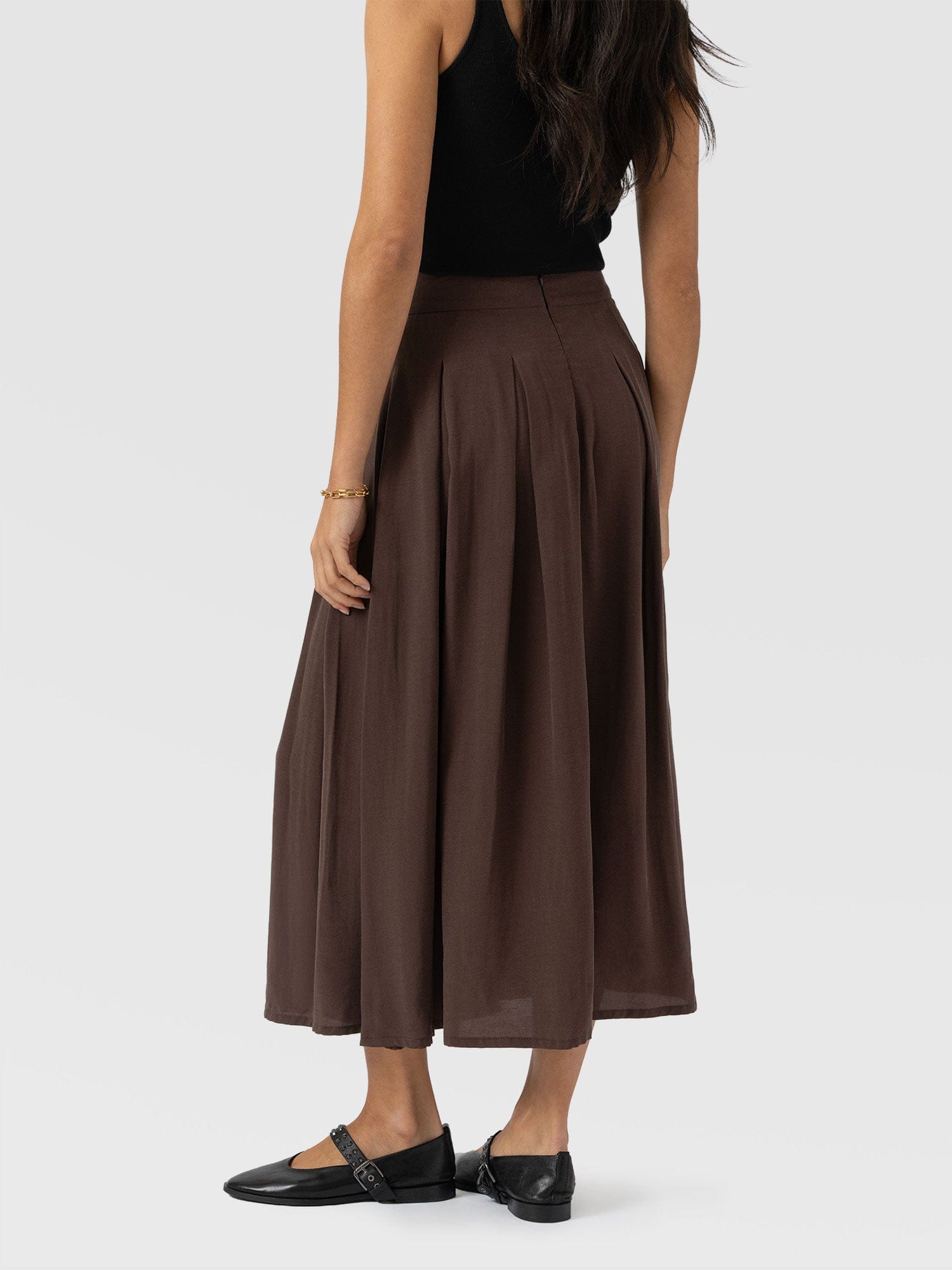 Eliza Pleated Skirt - Brown - Women's Skirts | Saint + Sofia® USA