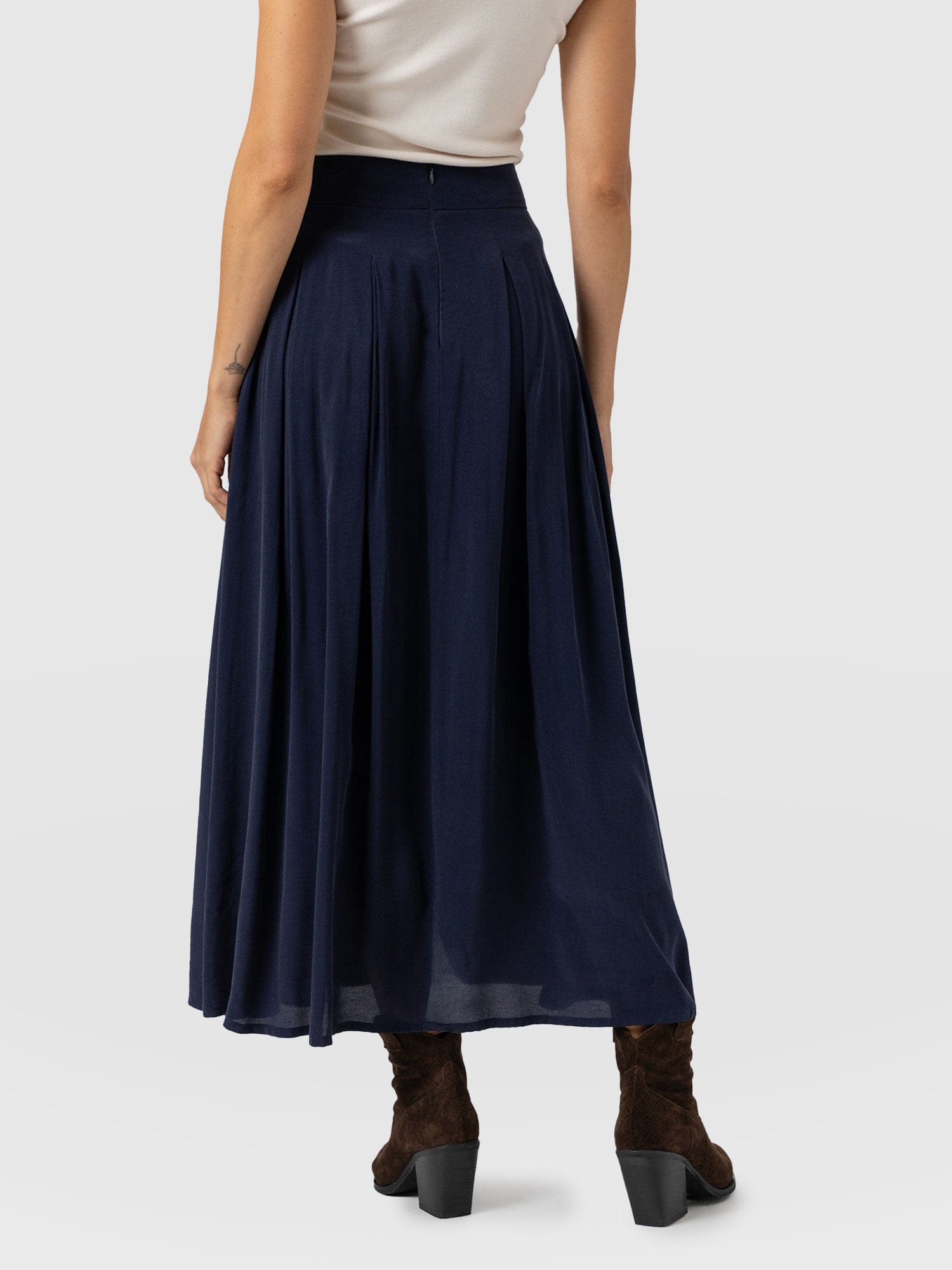 Eliza Pleated Skirt Navy - Women's Skirts | Saint + Sofia® US