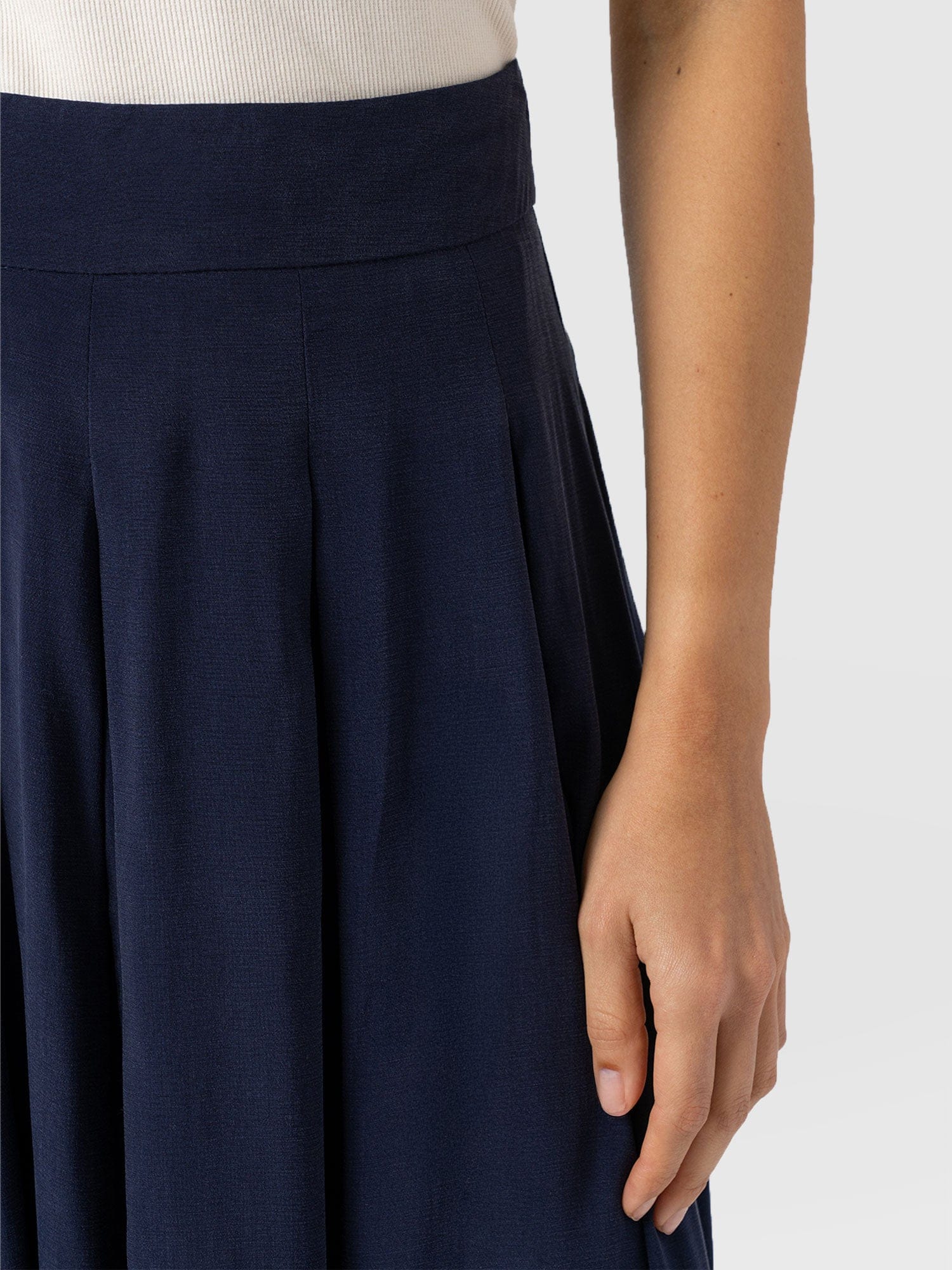 Eliza Pleated Skirt Navy - Women's Skirts | Saint + Sofia® US