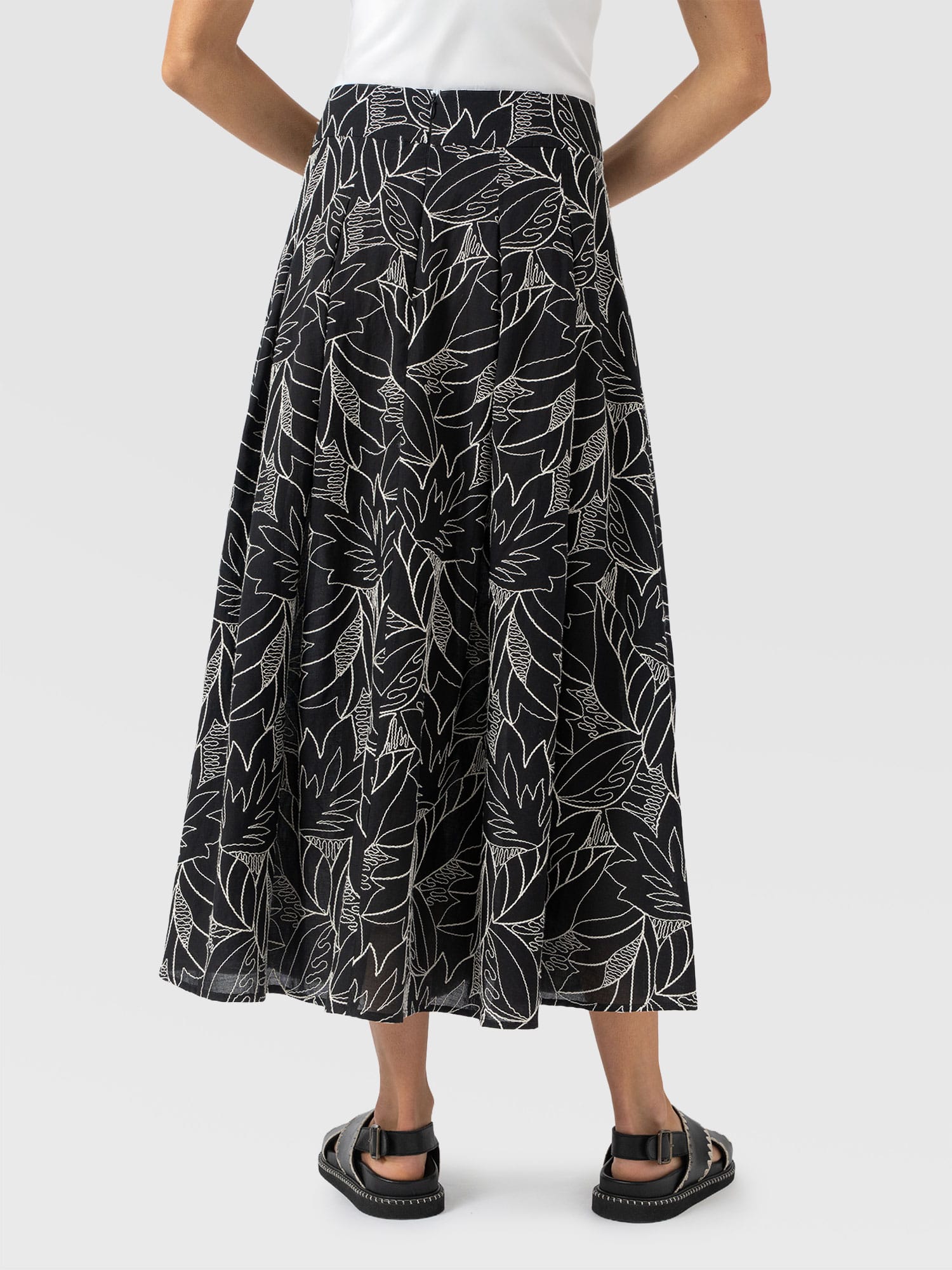 Eliza Pleated Skirt - Black Embroidered - Women's Skirts | Saint + Sofia® USA