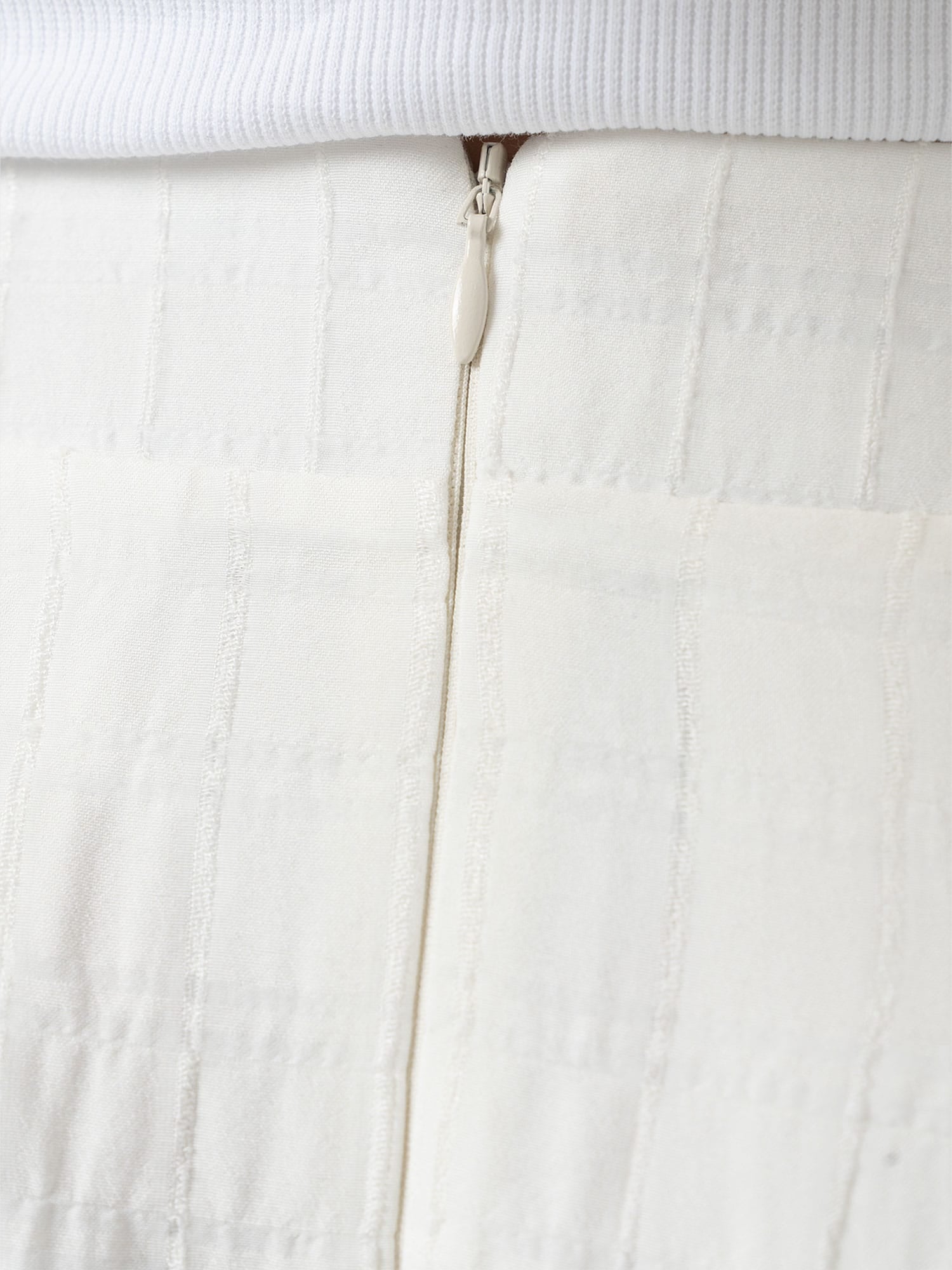 Eliza Pleated Skirt - White Textured - Women's Skirts | Saint + Sofia® USA