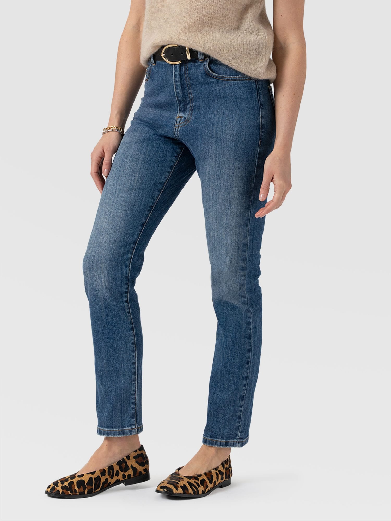 Emma Straight Leg Jeans Mid Blue - Women's Jeans | Saint + Sofia® US