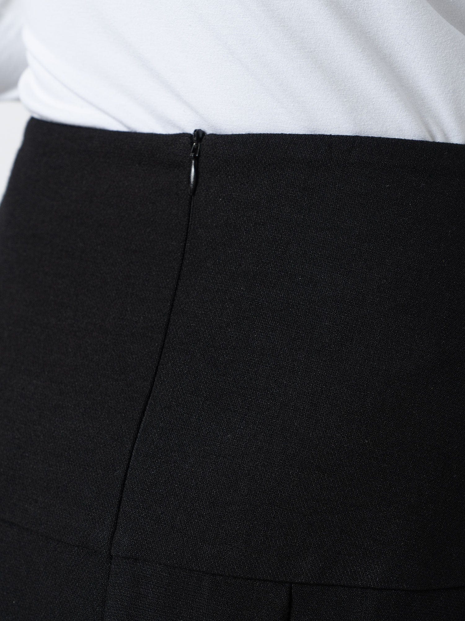 Everly Pleated Skirt - Black - Women's Skirts | Saint + Sofia? USA