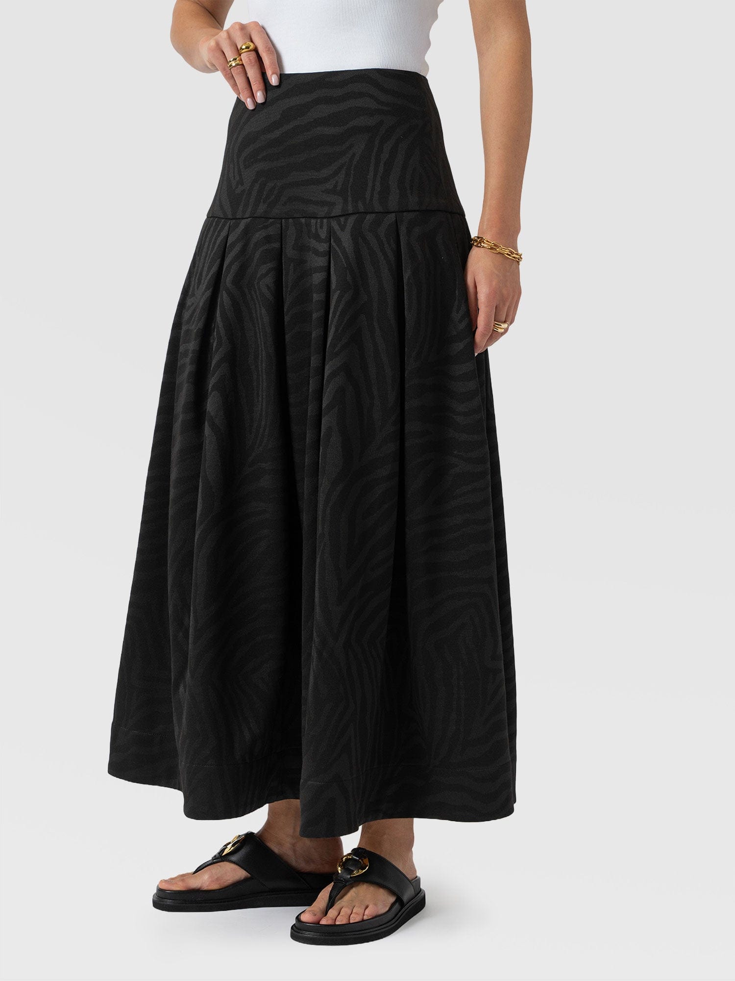 Everly Pleated Skirt Black Zebra  - Women's Skirts | Saint + Sofia® US
