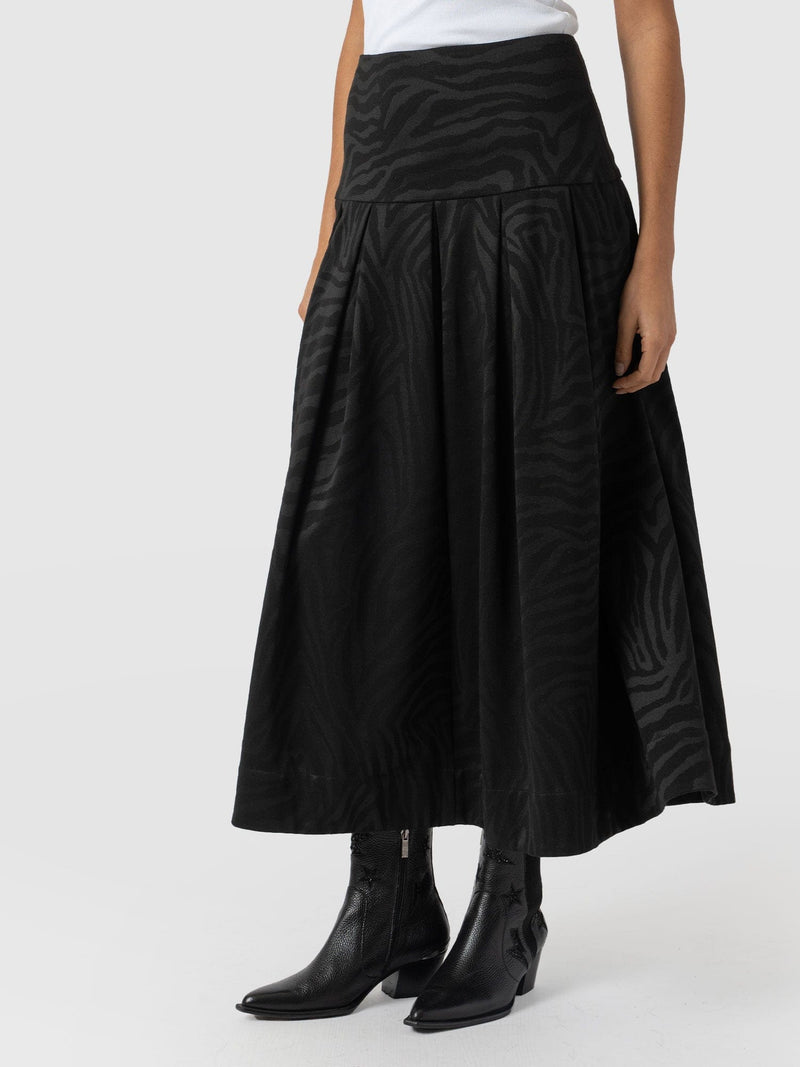 Everly Pleated Skirt Black Zebra  - Women's Skirts | Saint + Sofia® US