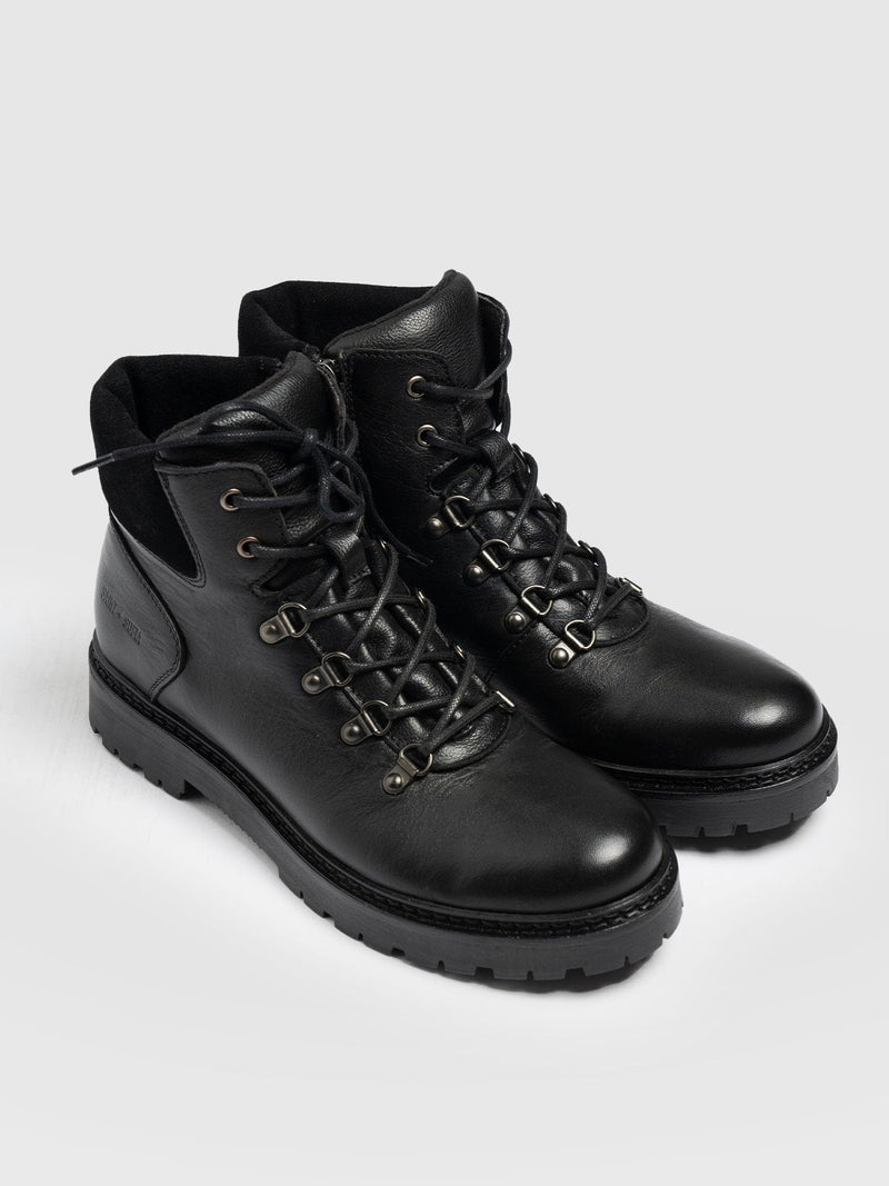 Finchley Hiking Boot Black - Women's Leather Boots | Saint + Sofia® USA