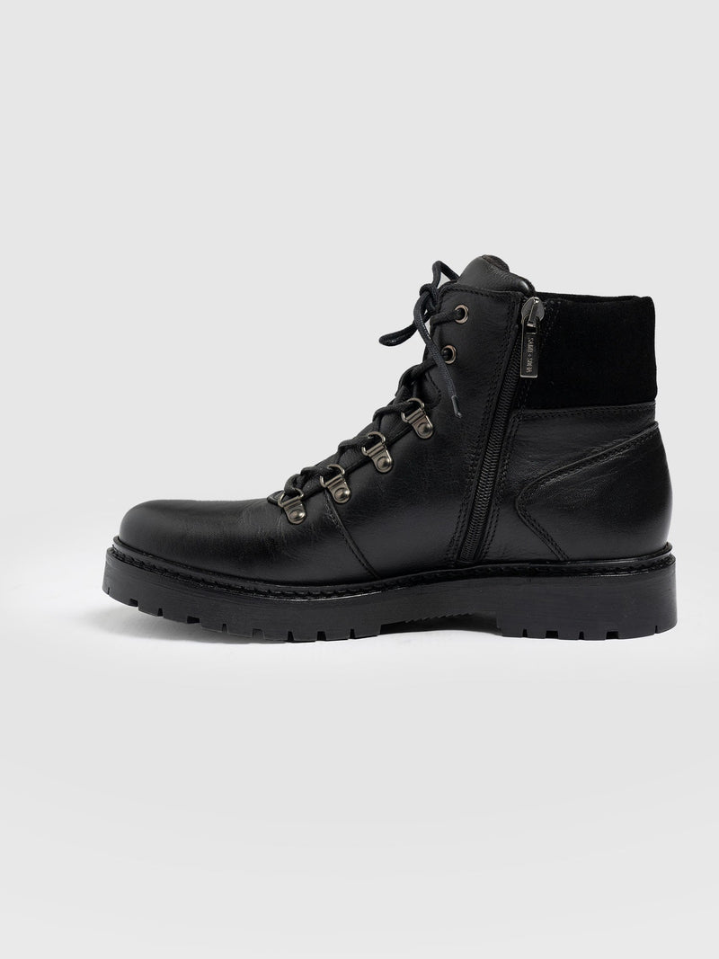 Finchley Hiking Boot Black - Women's Leather Boots | Saint + Sofia® USA