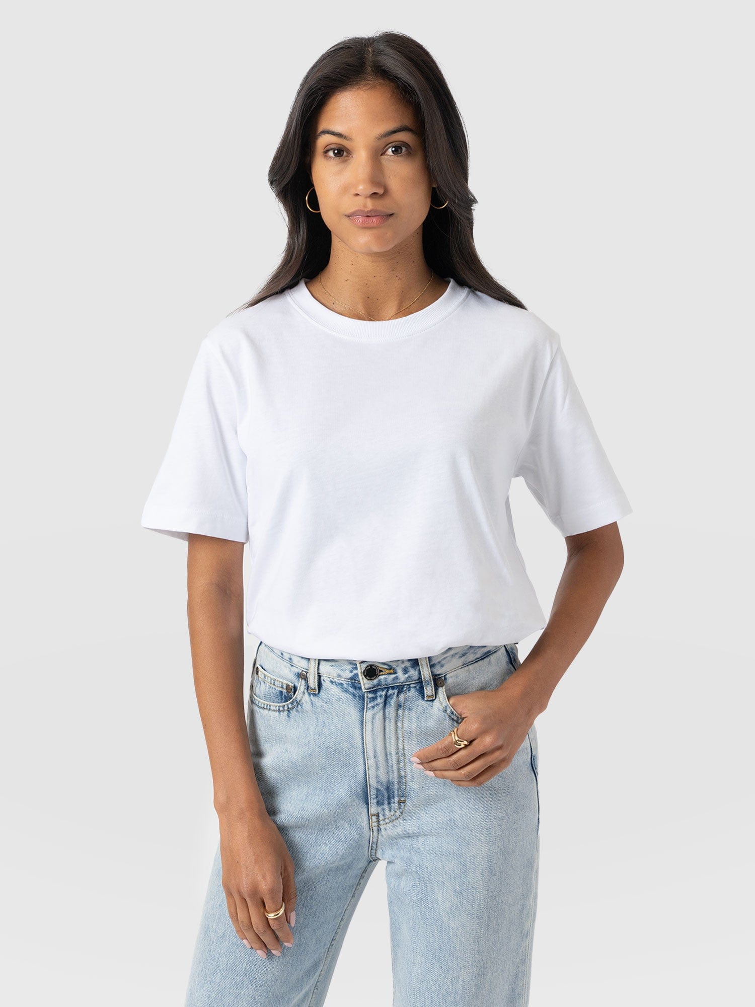 Finsbury Crew Neck Tee White - Women's T-Shirts | Saint + Sofia® USA