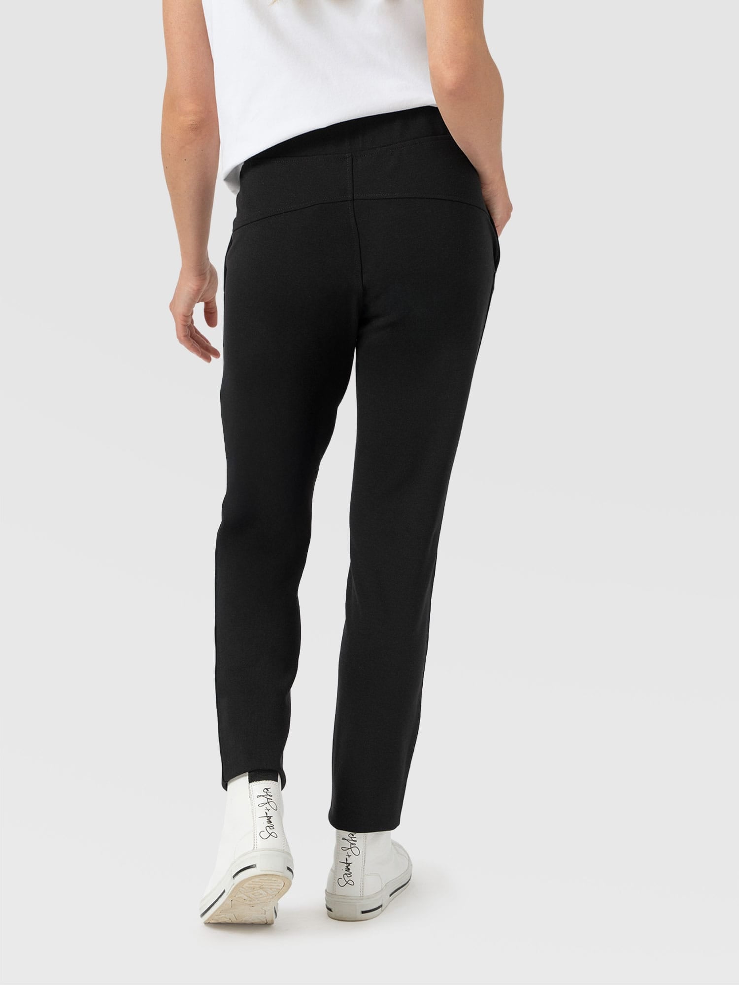 Finsbury Pant Black - Women's Pants | Saint + Sofia® USA