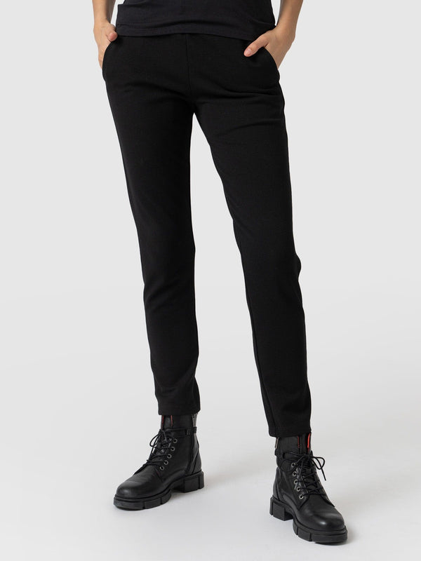 Finsbury Pant Black - Women's Pants | Saint + Sofia® USA