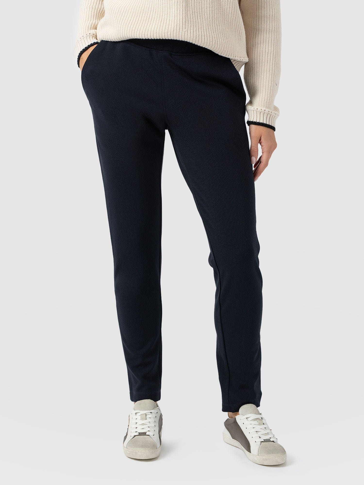 Finsbury Pant Navy - Women's Pants | Saint + Sofia® USA
