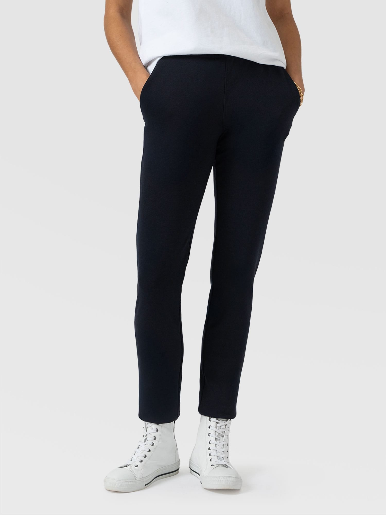 Finsbury Pant Navy - Women's Pants | Saint + Sofia® USA