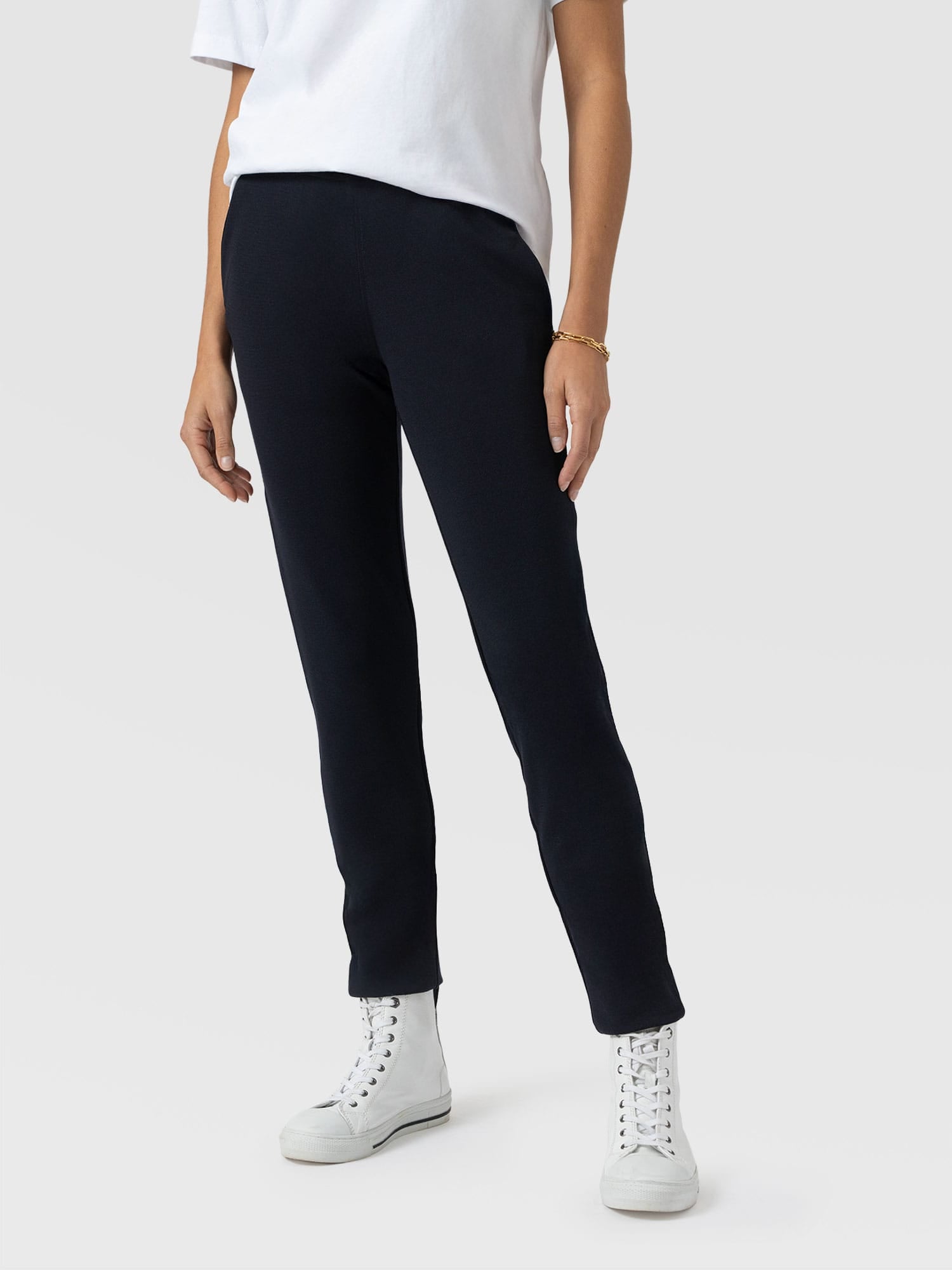 Finsbury Pant Navy - Women's Pants | Saint + Sofia® USA