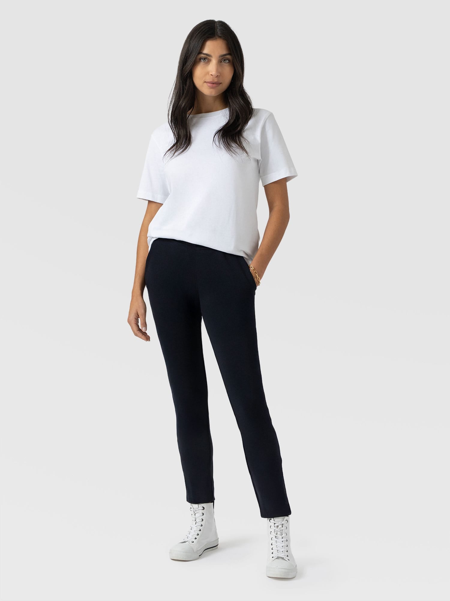 Finsbury Pant Navy - Women's Pants | Saint + Sofia® USA