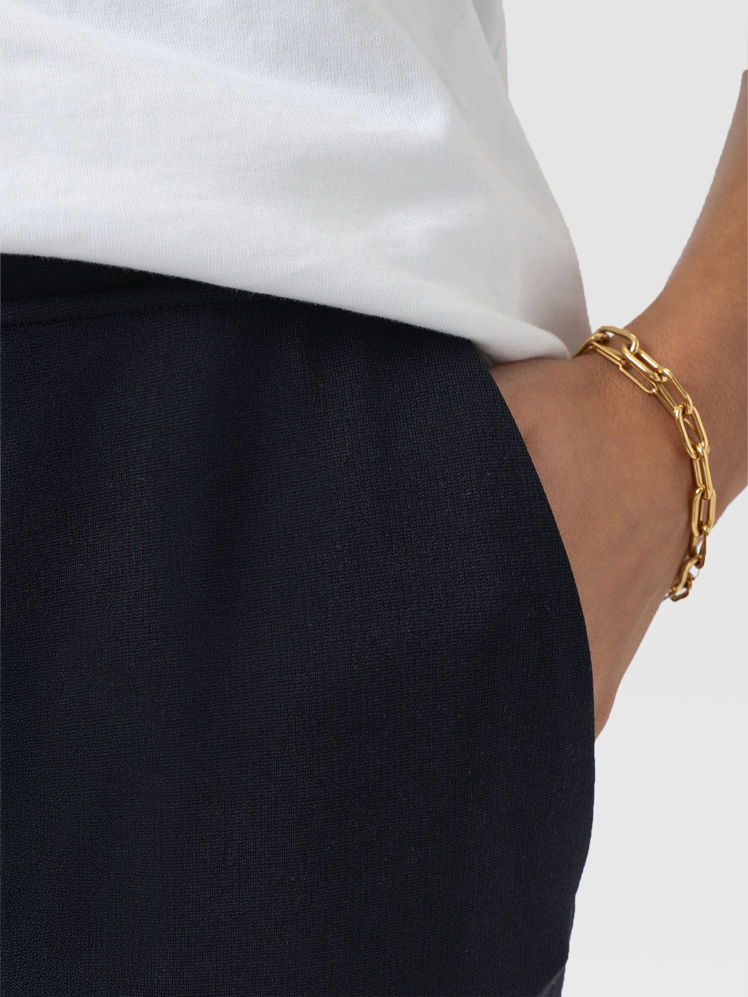 Finsbury Pant Navy - Women's Pants | Saint + Sofia® USA