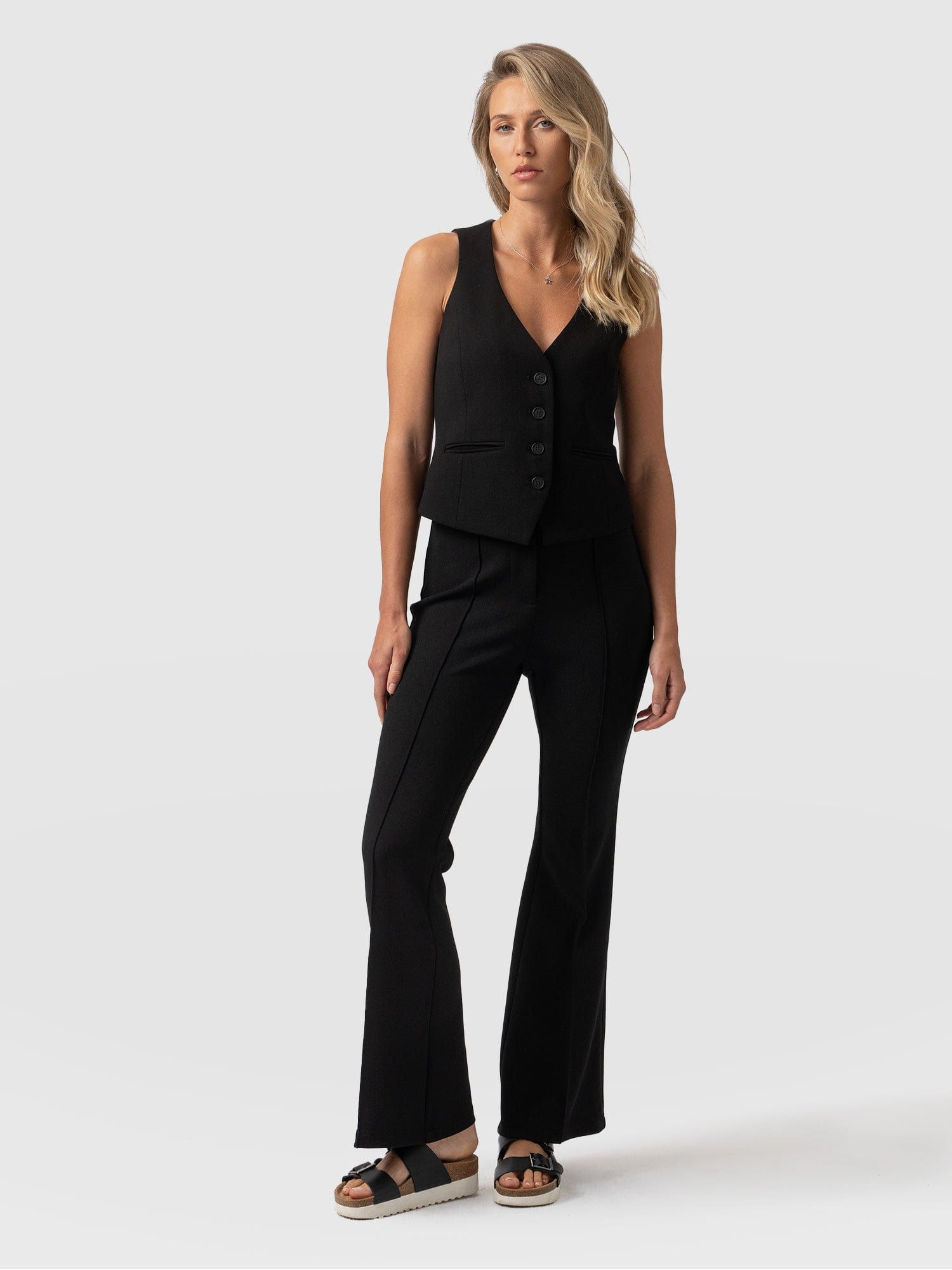 Shop Women's Pants | Saint + Sofia® USA