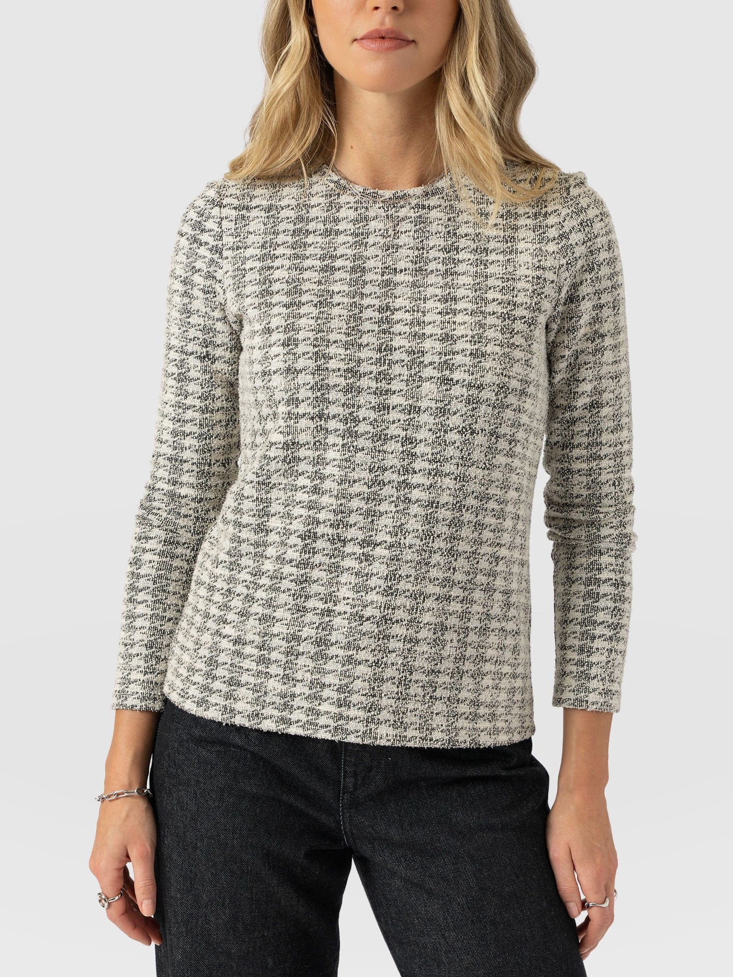 Glen Crew Neck Tee Long Sleeve - Cream Boucle - Women's T-shirts | Saint + Sofia® USA