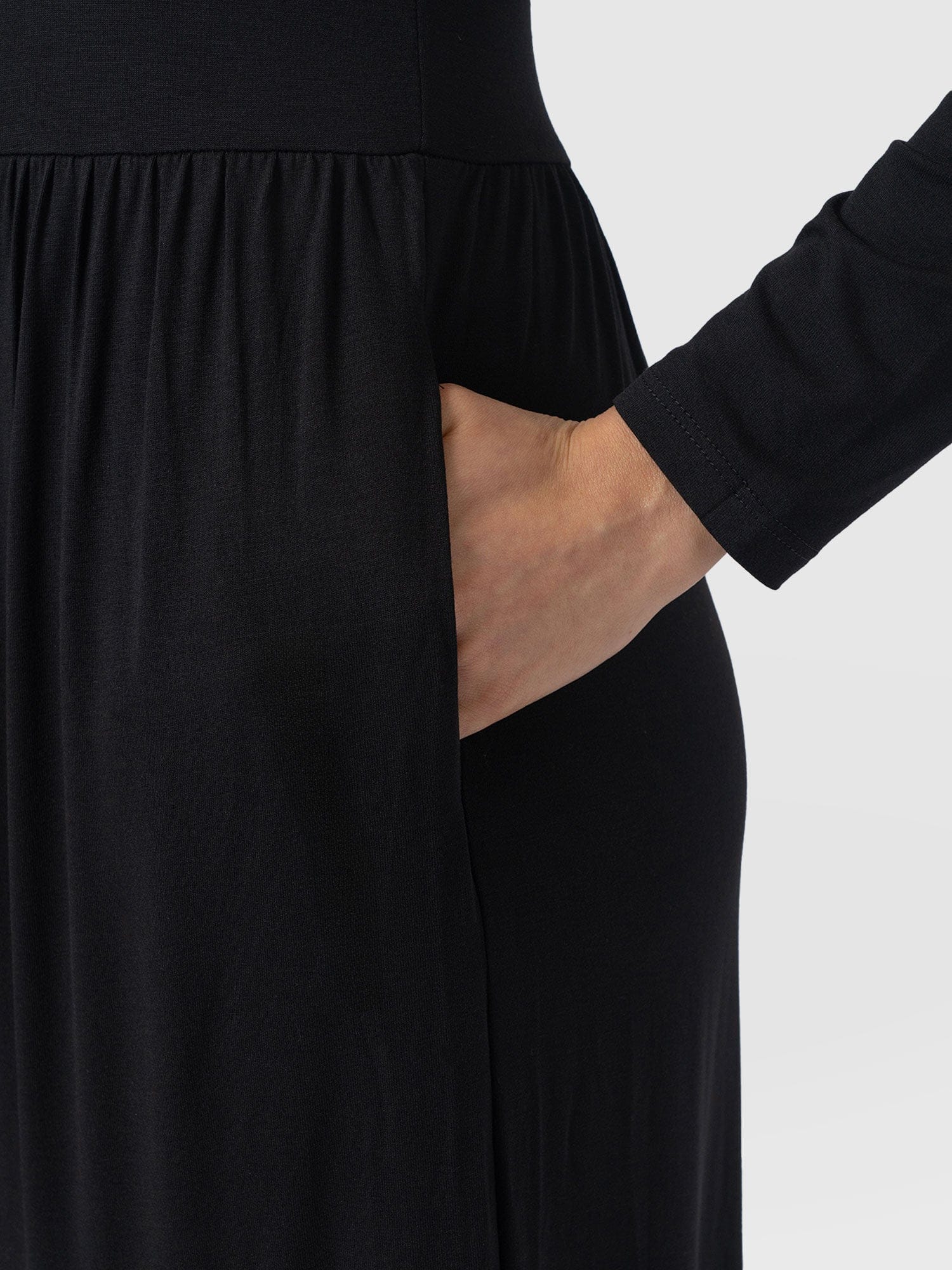 Greenwich Dress Black Sleeves - Women's Dresses | Saint + Sofia® USA