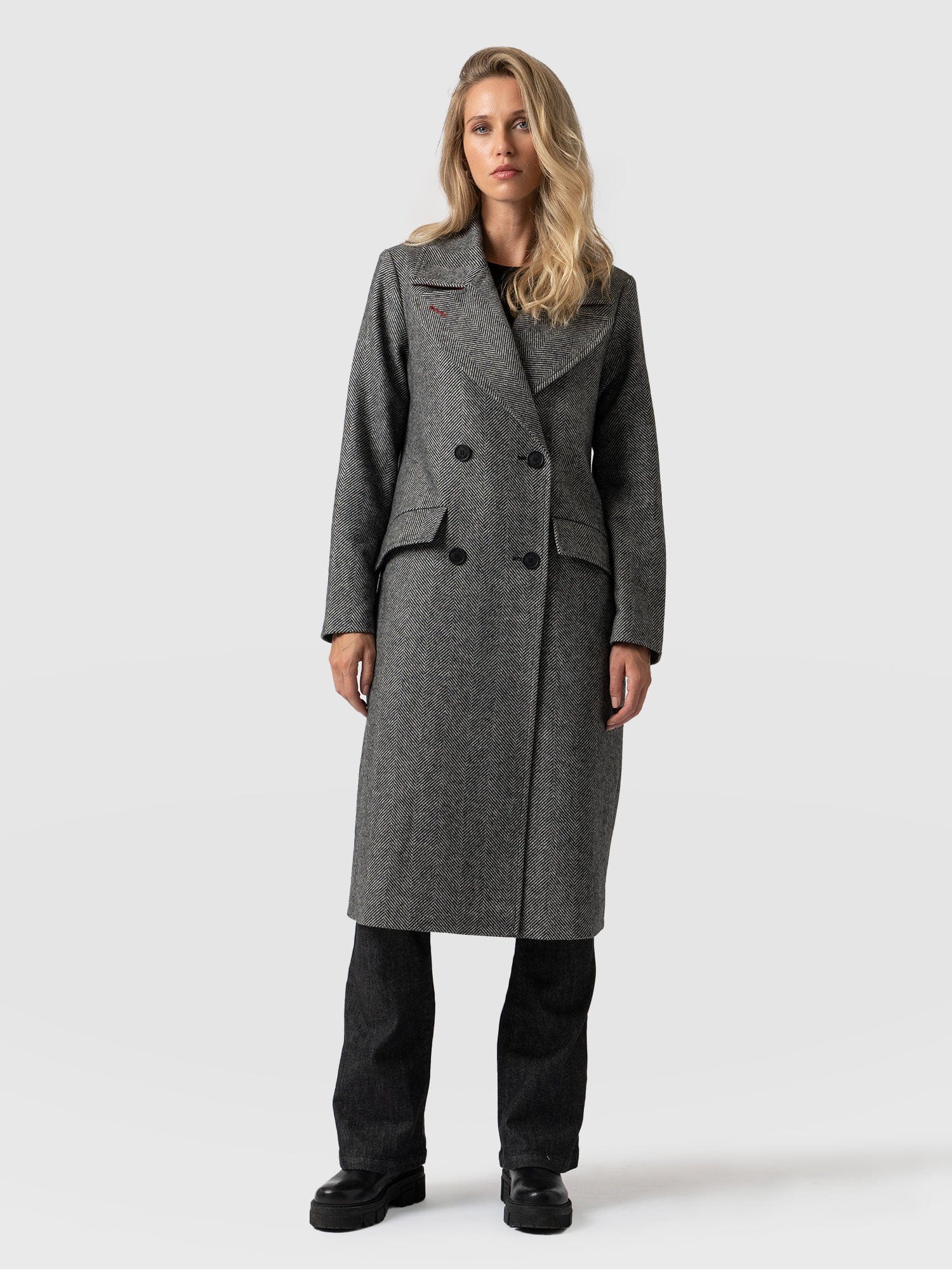 Hampton Coat Monochrome Chevron - Women's Coats | Saint + Sofia® USA