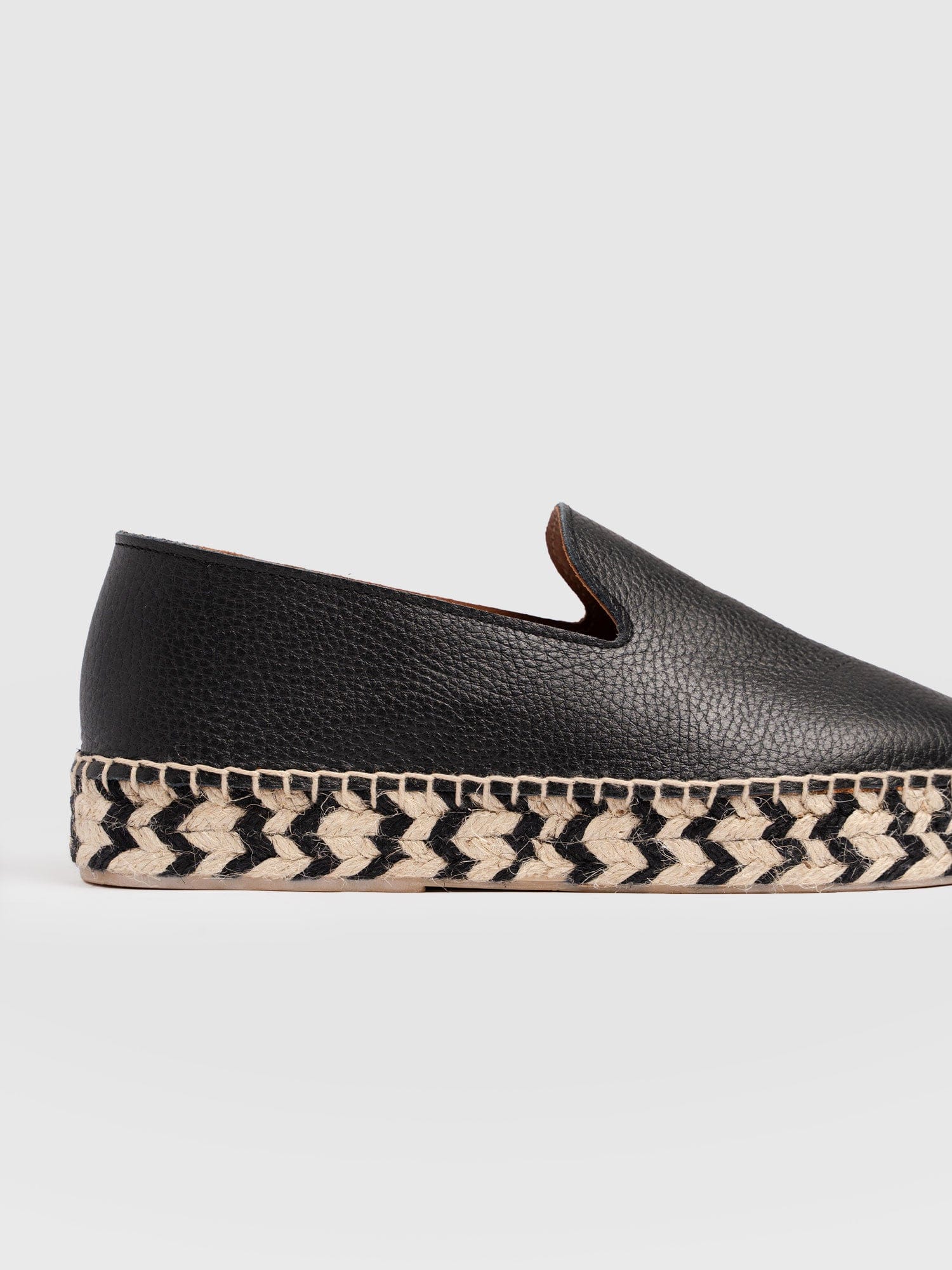 Hampton Espadrilles - Black Leather - Women's Shoes | Saint + Sofia® USA