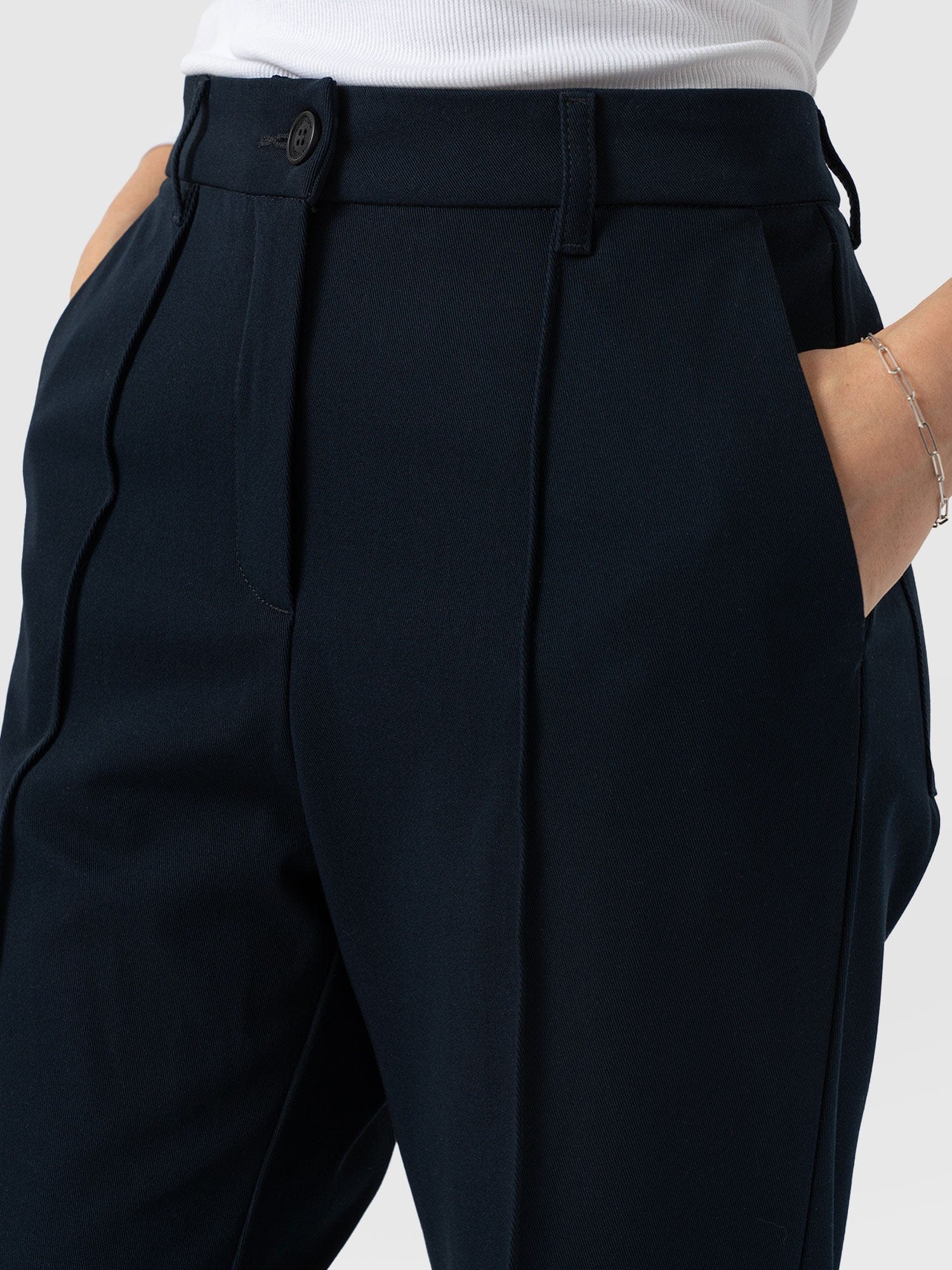 Harlow Straight Leg Pant - Navy - Women's Trousers | Saint + Sofia® USA