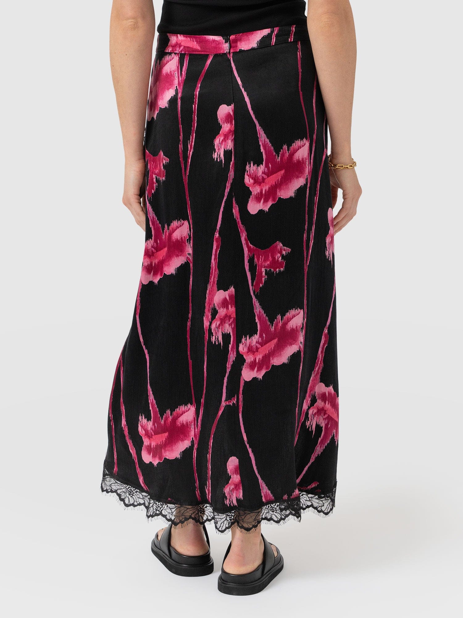 Harper Lace Midi Skirt - Pink Stem Floral - Women's Skirts | Saint + Sofia® USA